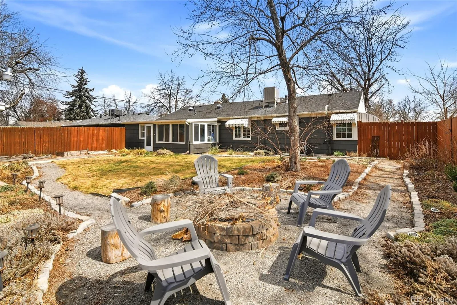 923 Geneva Street Aurora CO 80010 MLS #REC7182408 03242026174939 1600 25