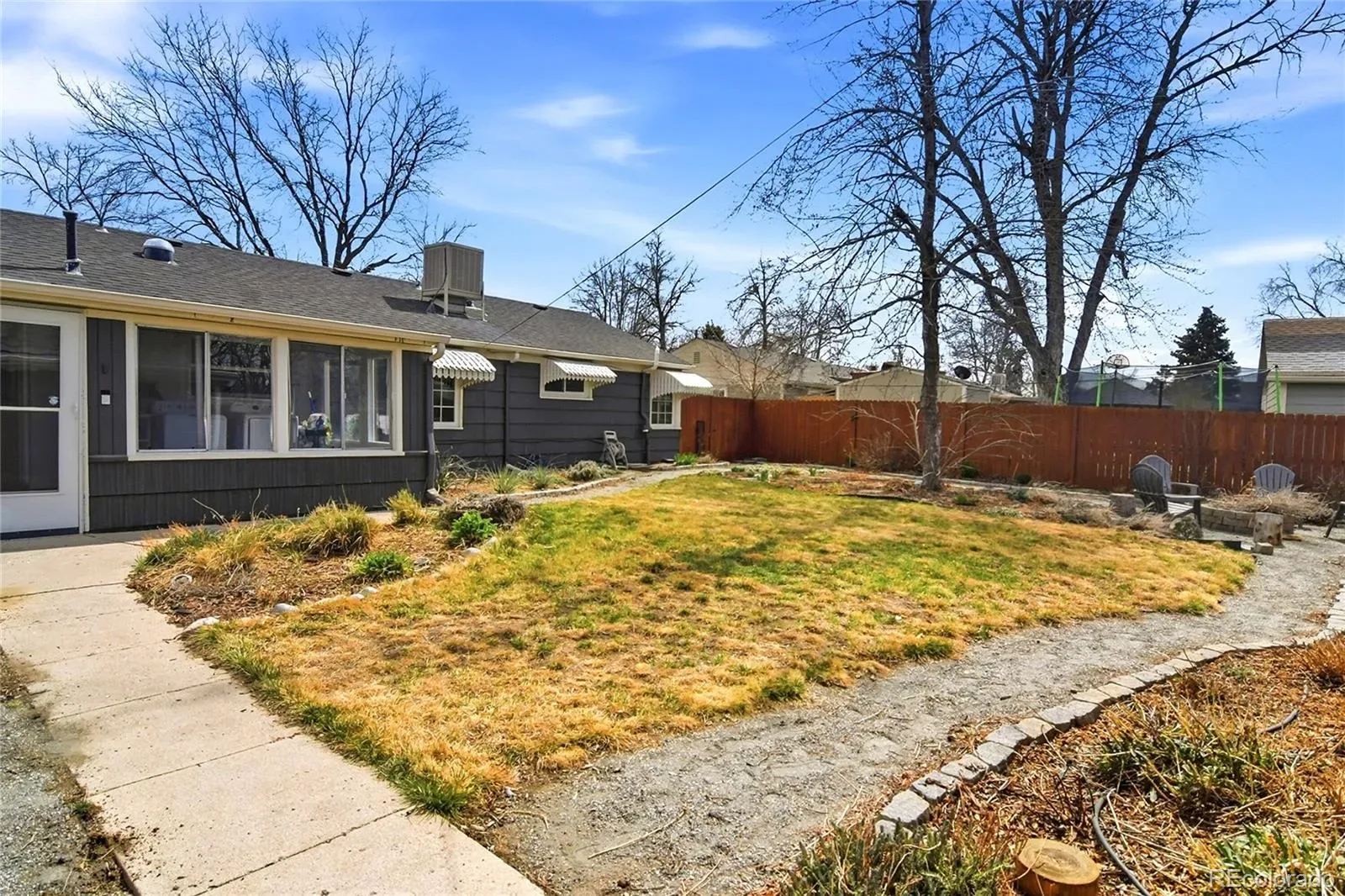923 Geneva Street Aurora CO 80010 MLS #REC7182408 03242026174939 1600 27