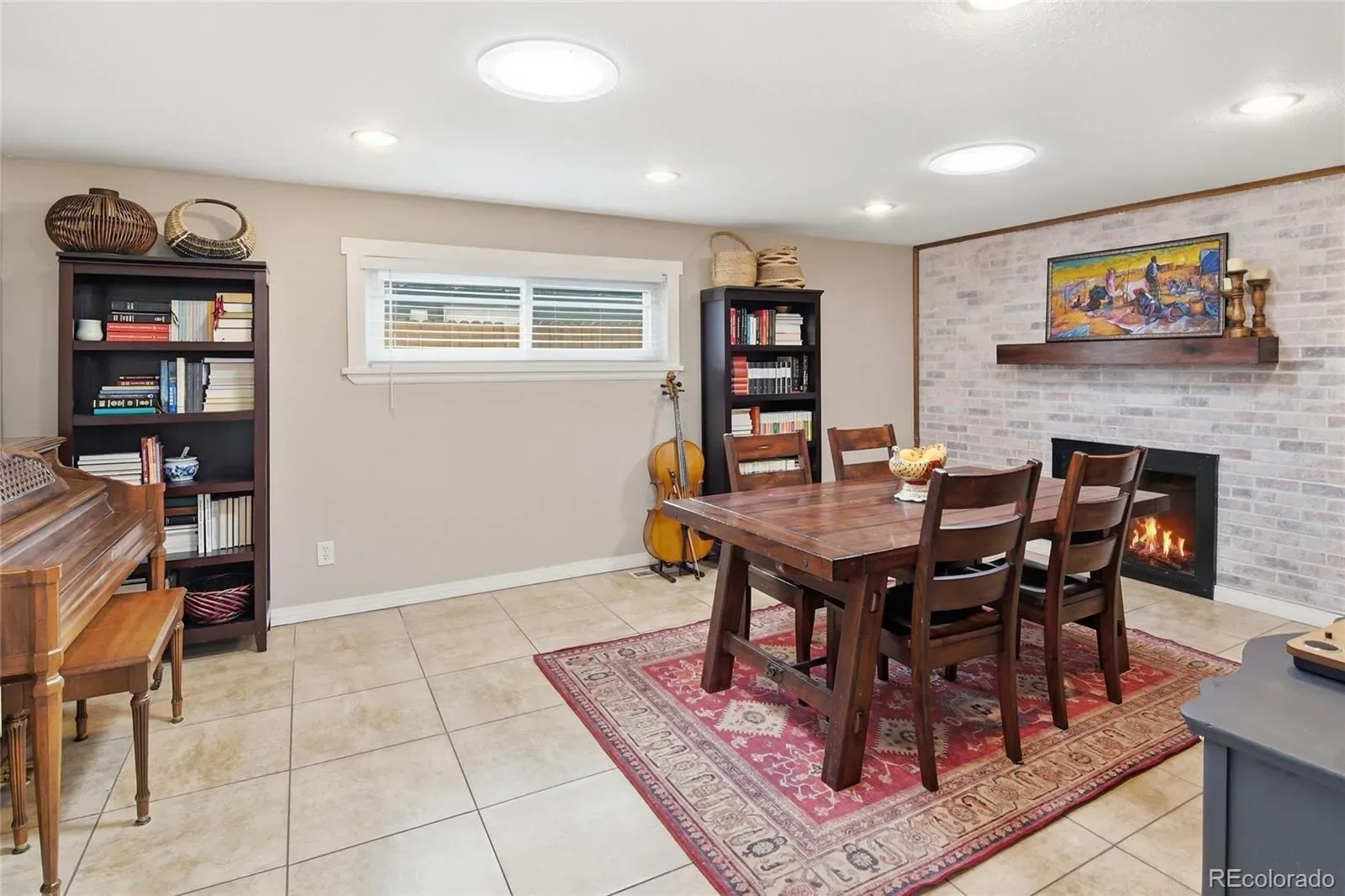 923 Geneva Street Aurora CO 80010 MLS #REC7182408 03242026174939 1600 6
