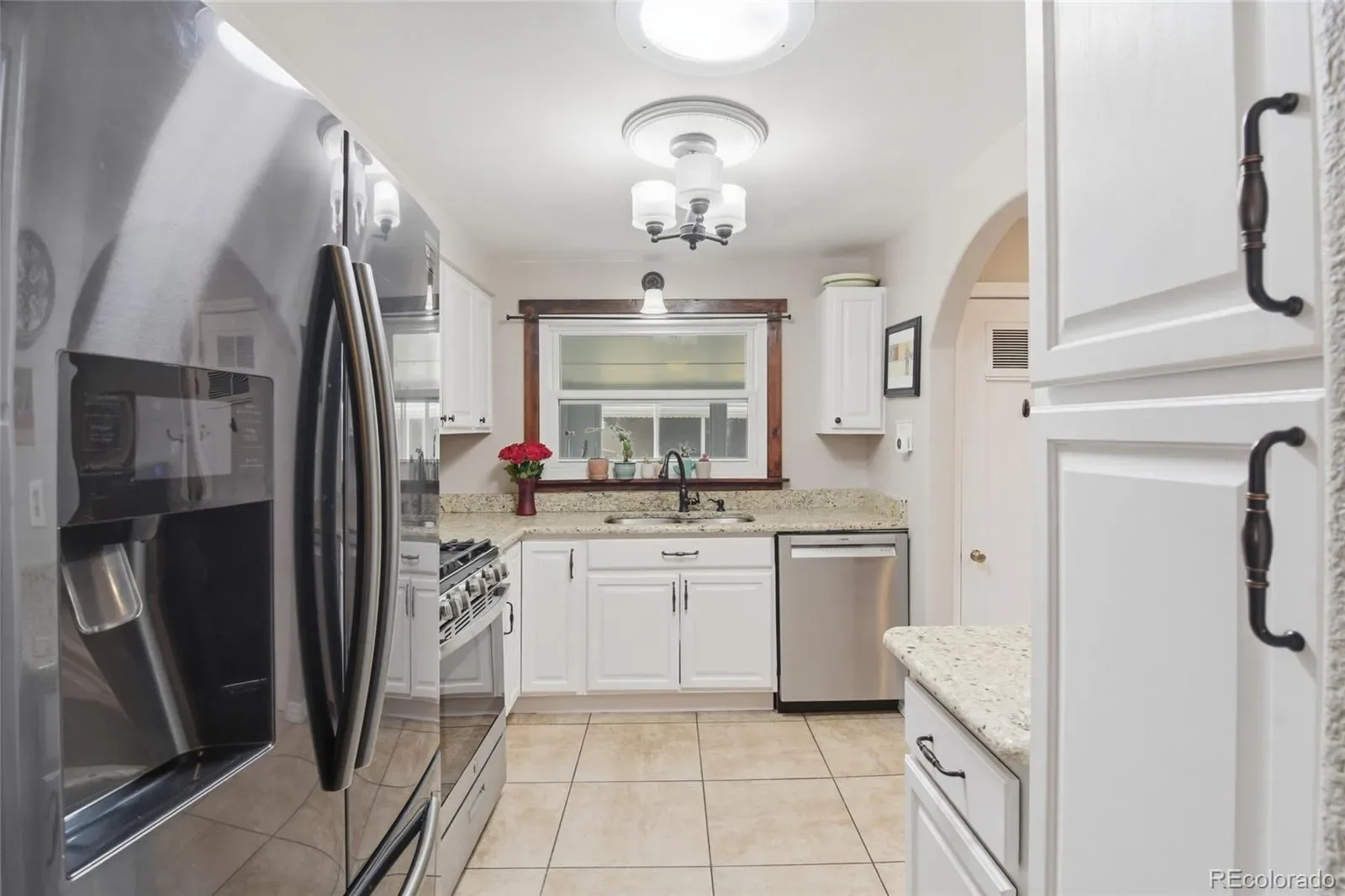 923 Geneva Street Aurora CO 80010 MLS #REC7182408 03242026174939 1600 9