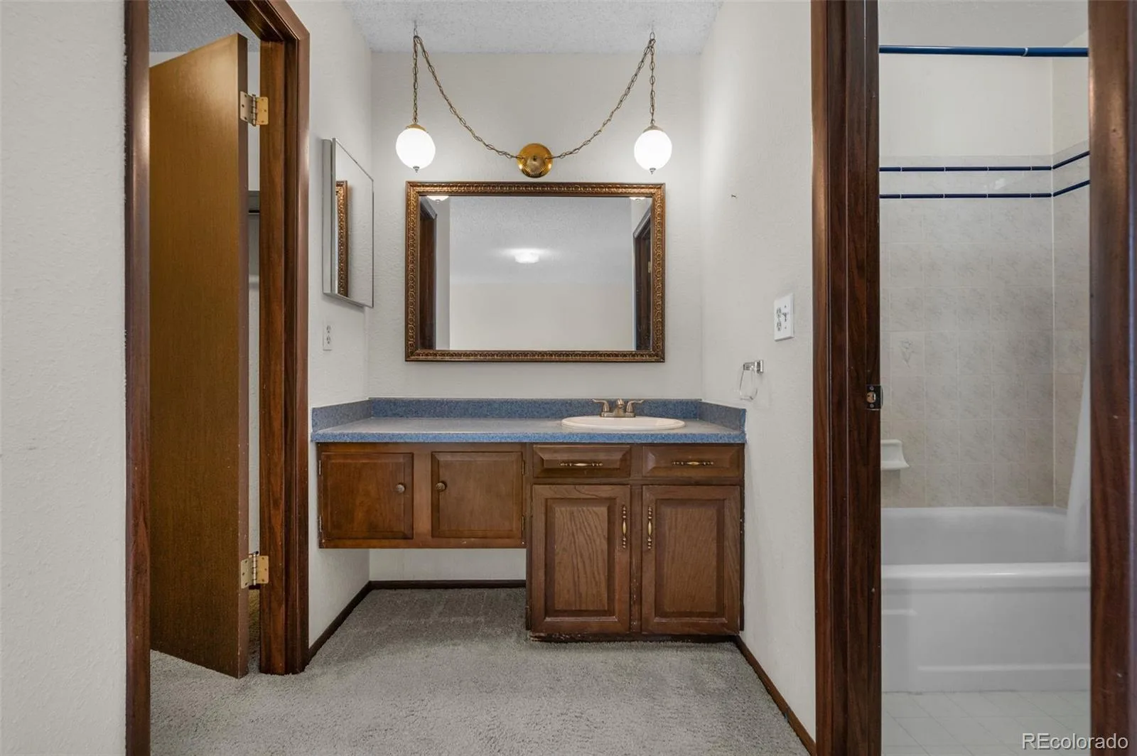 2724 S Xanadu Way Aurora CO 80014 | MLS #REC7182629 08312026162136 1600 13