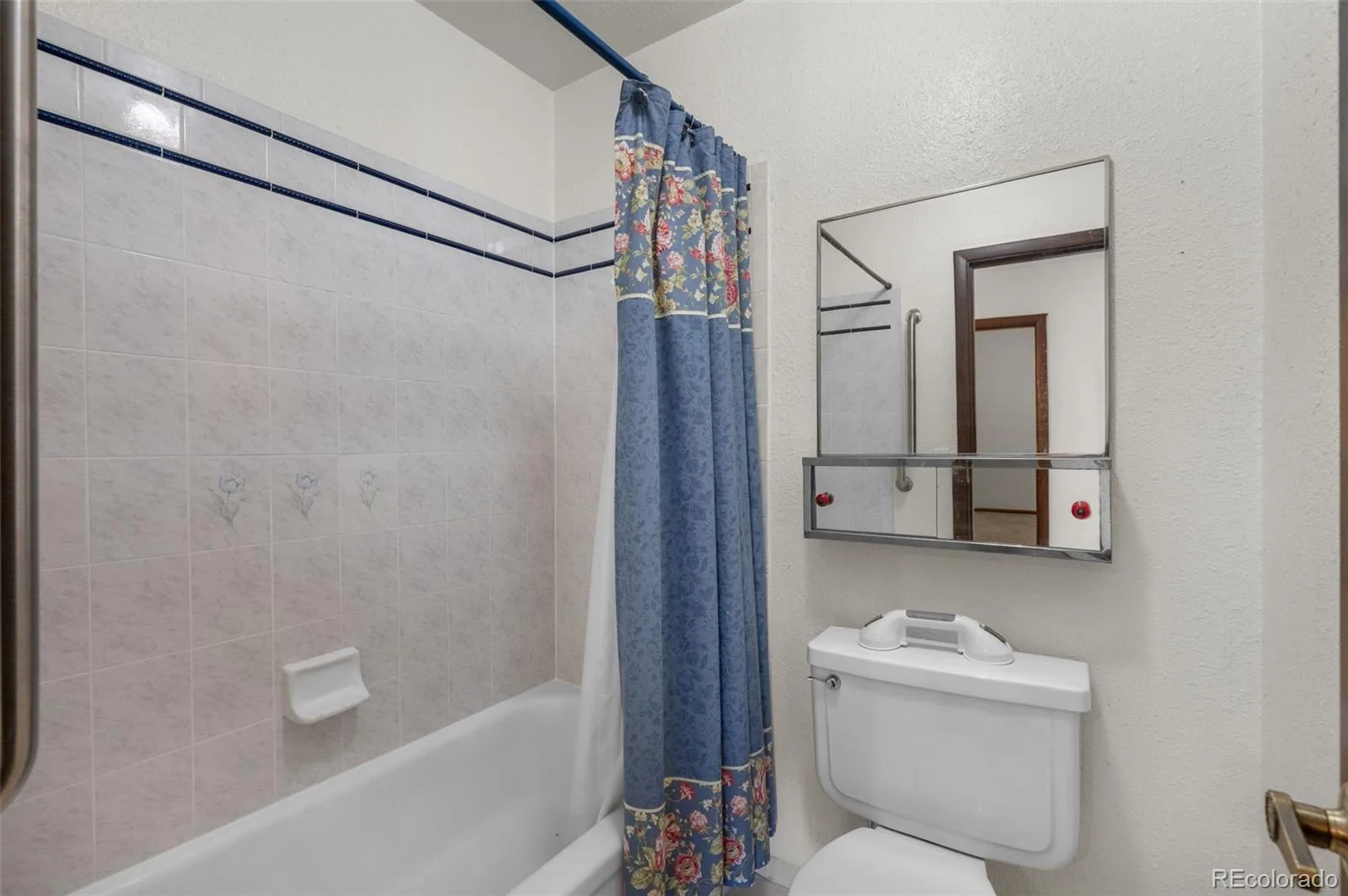 2724 S Xanadu Way Aurora CO 80014 | MLS #REC7182629 08312026162136 1600 14