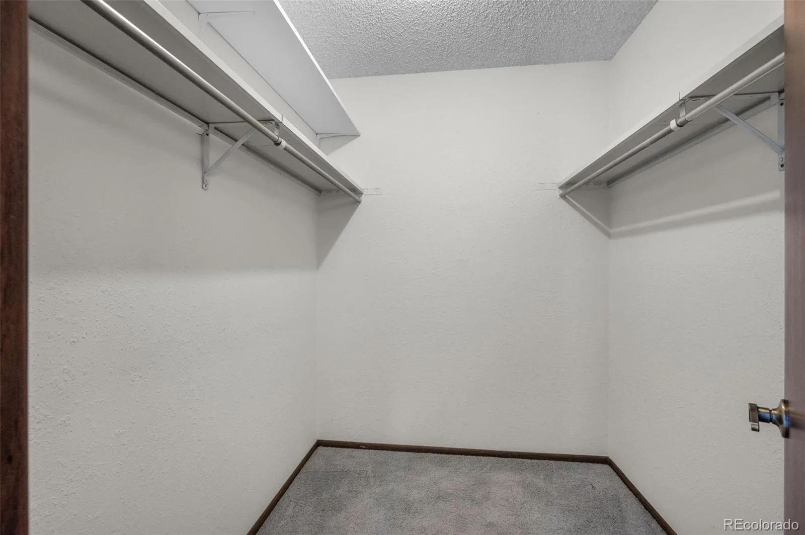 2724 S Xanadu Way Aurora CO 80014 | MLS #REC7182629 08312026162136 1600 15