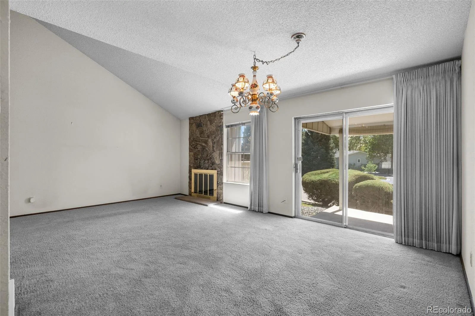 2724 S Xanadu Way Aurora CO 80014 | MLS #REC7182629 08312026162136 1600 3