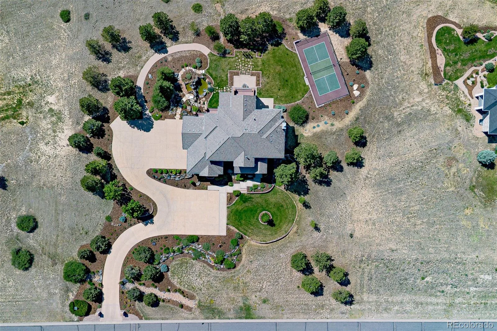 9677 Sara Gulch Circle Parker CO 80138 | MLS #REC7184482 06252026013023 1600 6