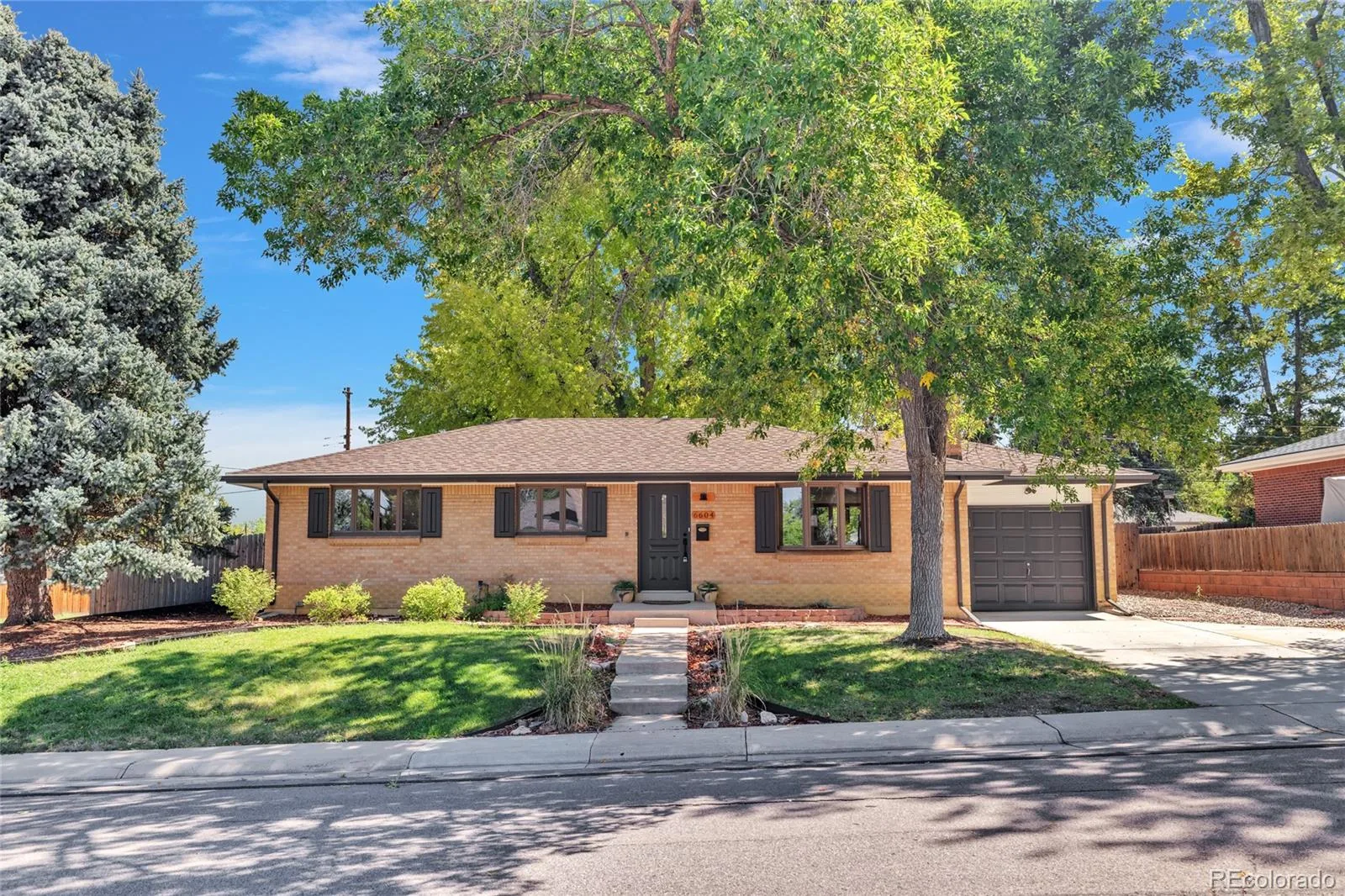 6604 S Lee Court Centennial CO 80121 | MLS #REC7185333 09232026004834 1600 1