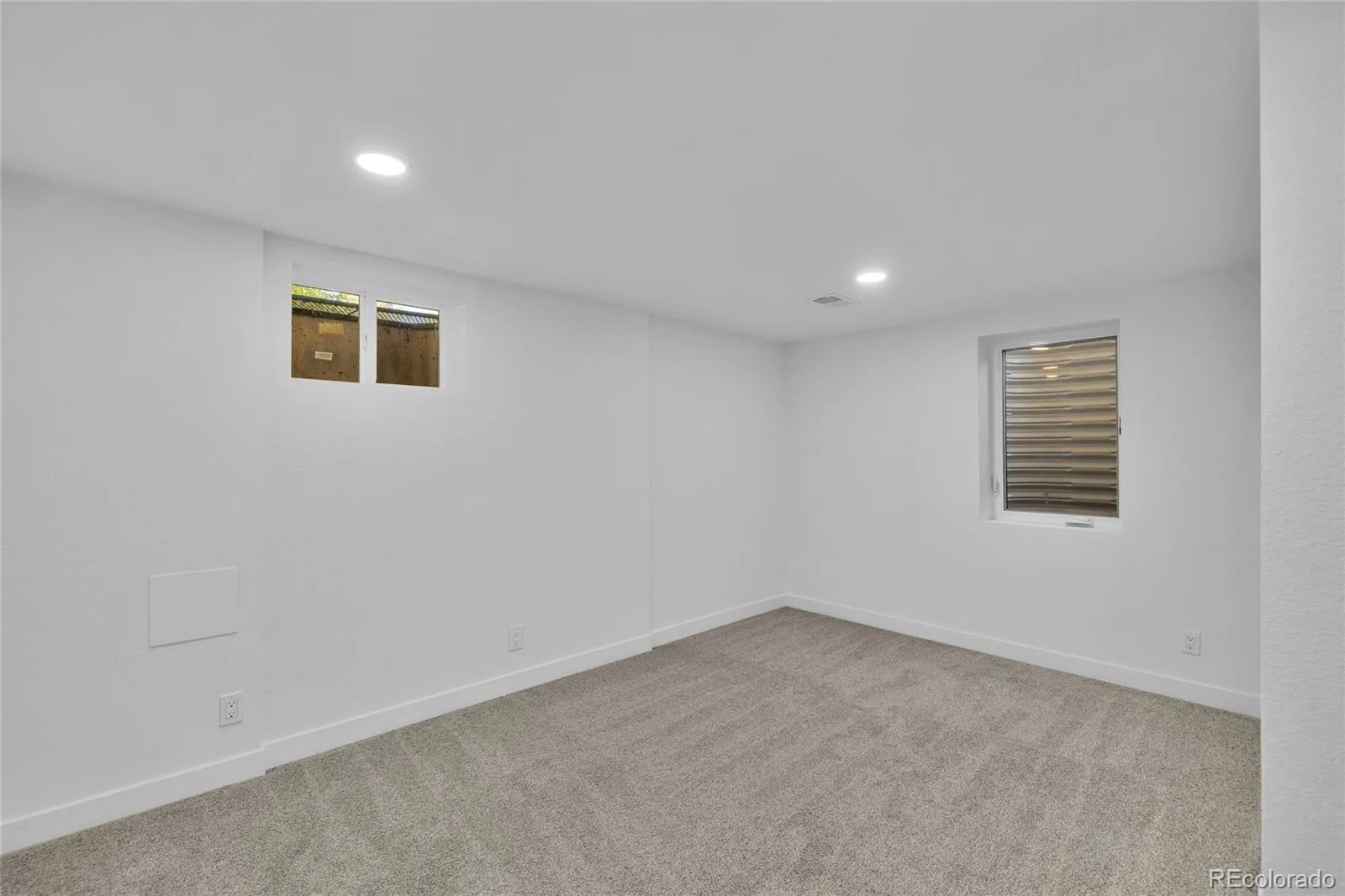 6604 S Lee Court Centennial CO 80121 | MLS #REC7185333 09232026004834 1600 38