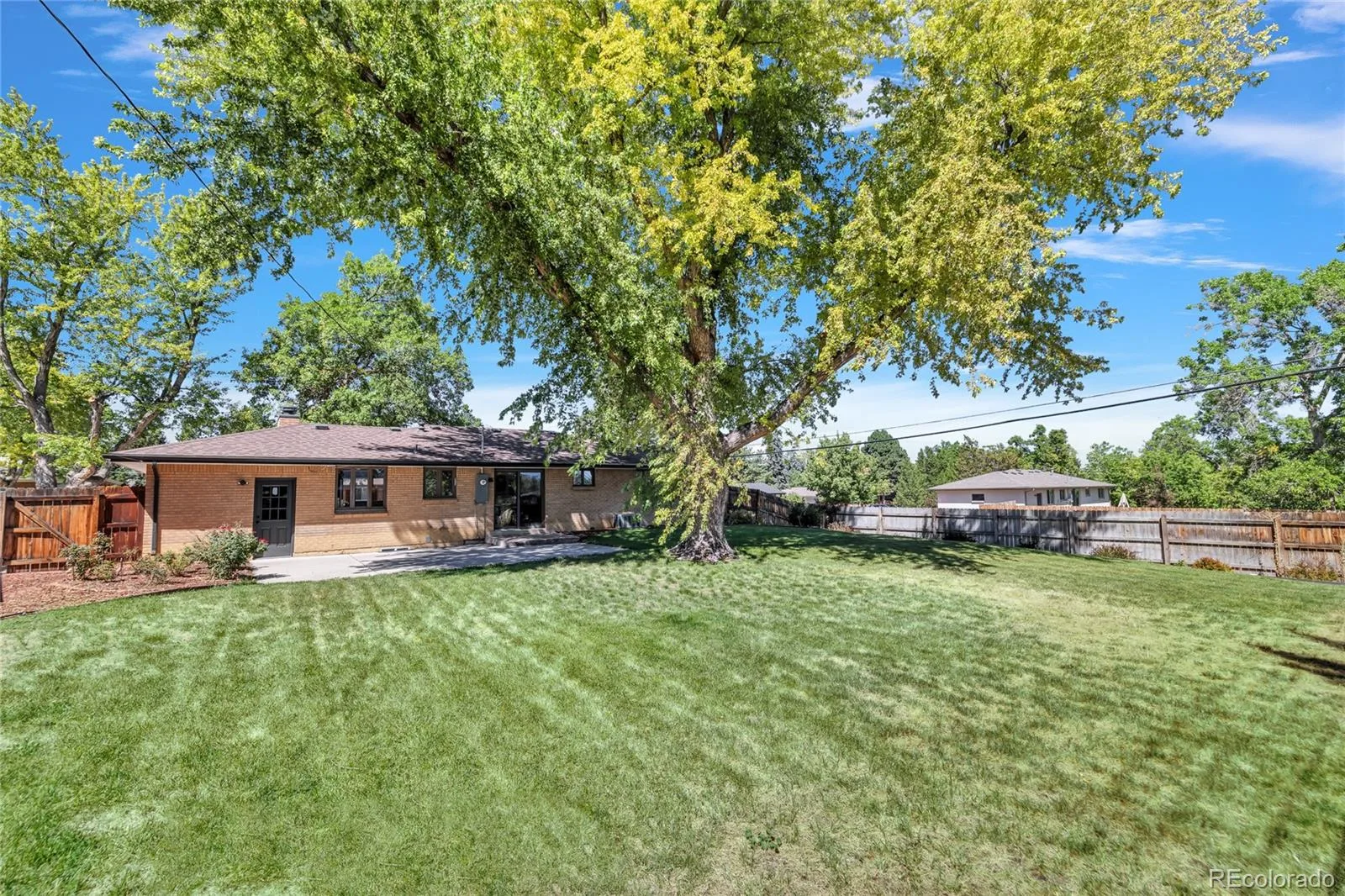 6604 S Lee Court Centennial CO 80121 | MLS #REC7185333 09232026004834 1600 41