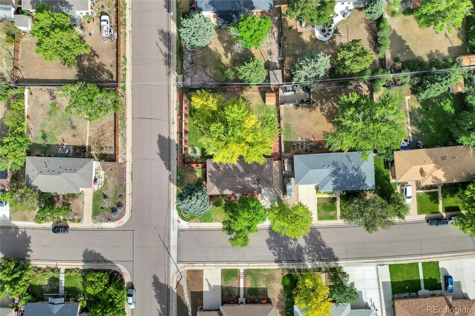 6604 S Lee Court Centennial CO 80121 | MLS #REC7185333 09232026004834 1600 46