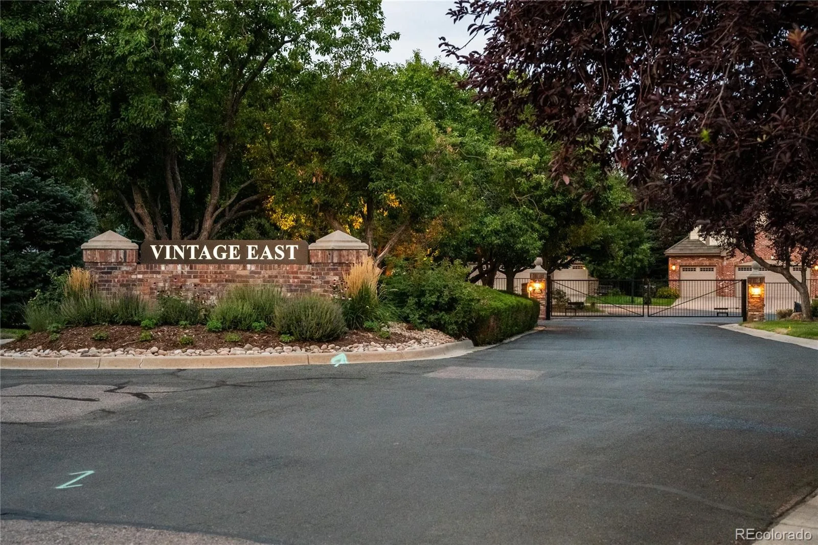 6357 S Jamaica Court Greenwood Village CO 80111 | MLS #REC7185355 08132026135559 1600 2