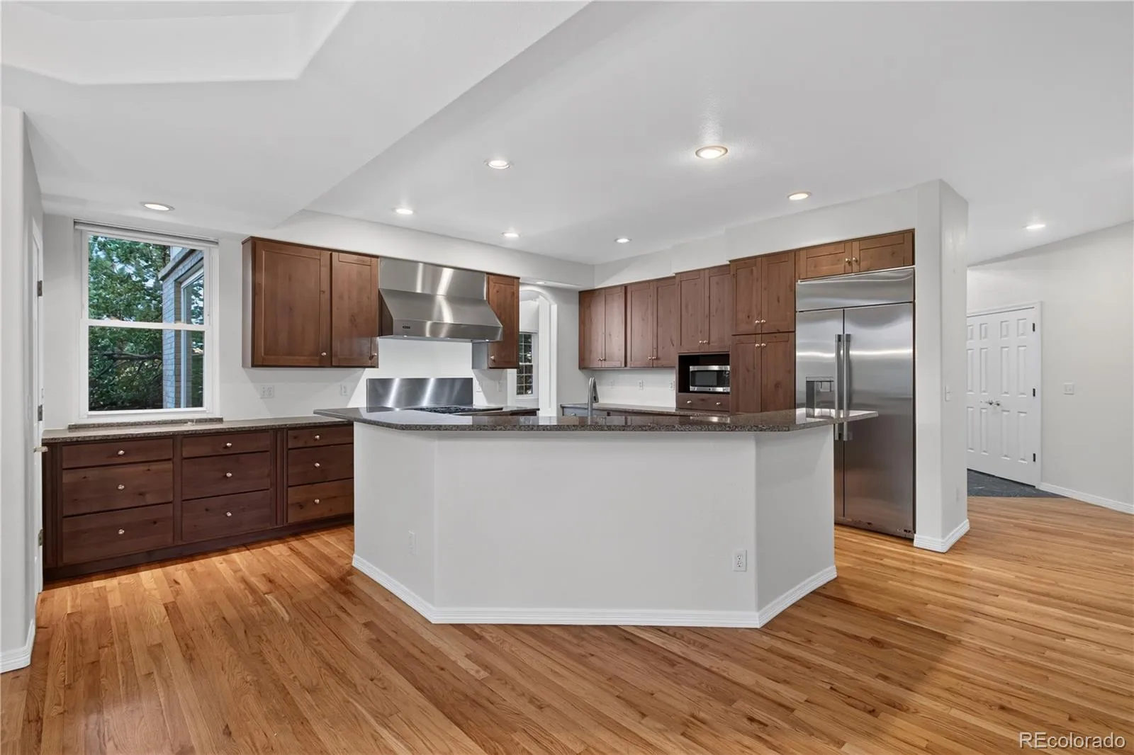 6357 S Jamaica Court Greenwood Village CO 80111 | MLS #REC7185355 08132026135559 1600 9
