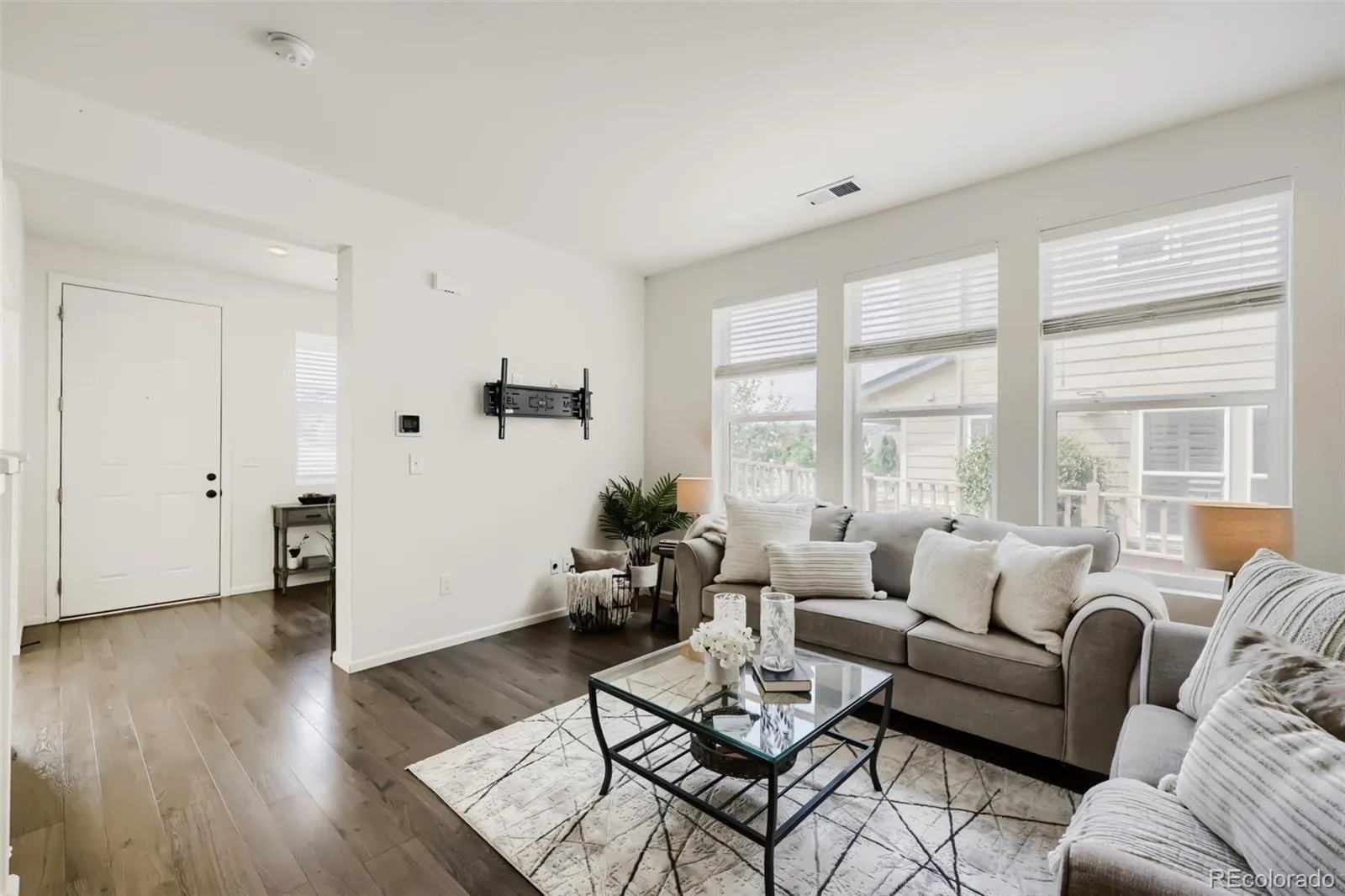 3658 Happyheart Way Castle Rock CO 80109 | MLS #REC7185415 08132026175107 1600 4