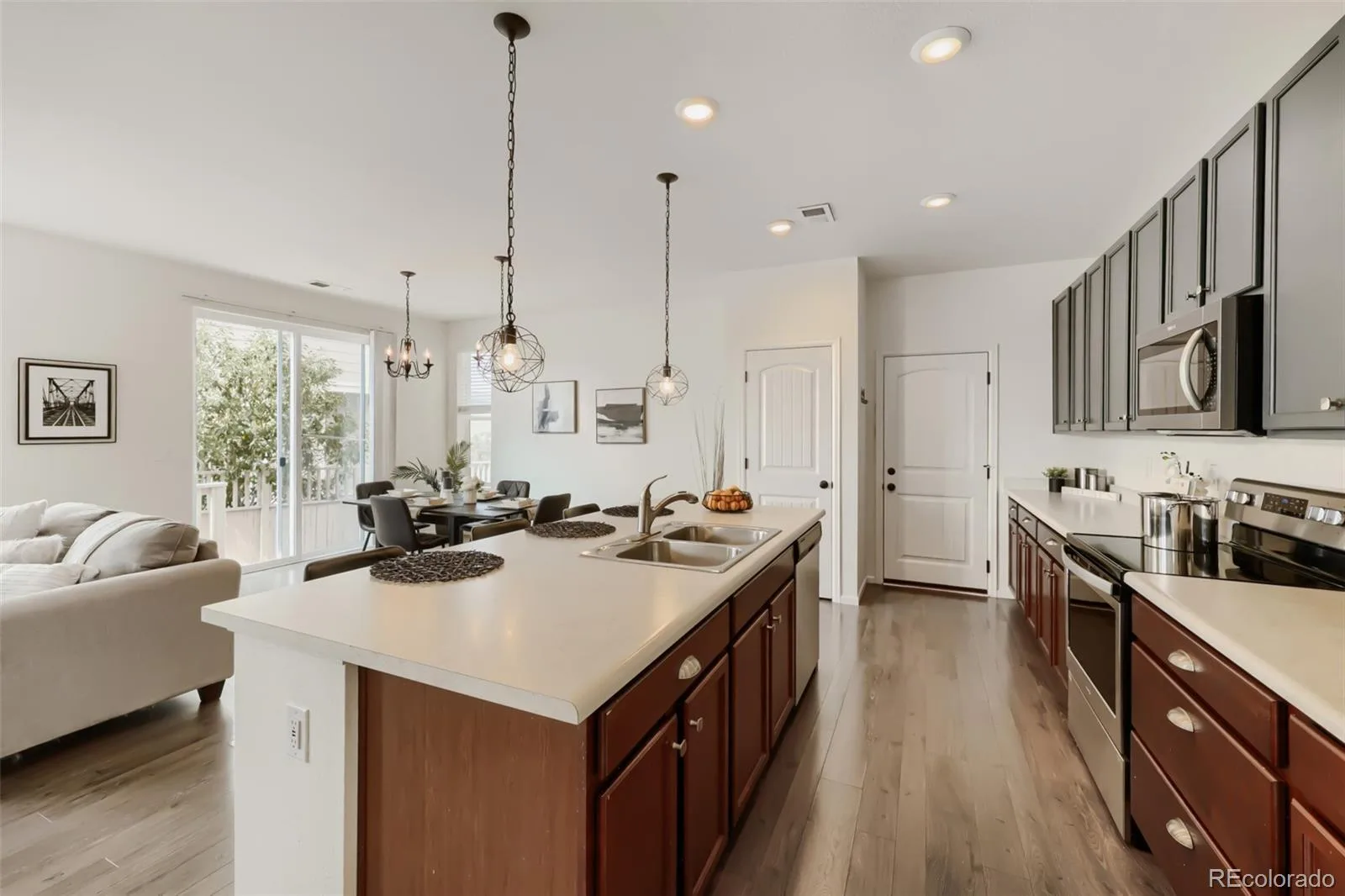 3658 Happyheart Way Castle Rock CO 80109 | MLS #REC7185415 08132026175107 1600 7