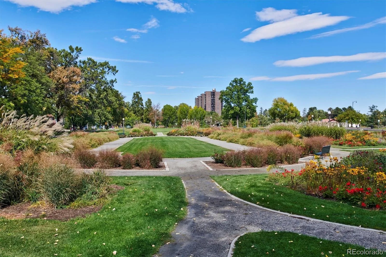 460 S Marion Parkway #1053 #B Denver CO 80209 MLS #REC7185703 07252026205655 1600 33