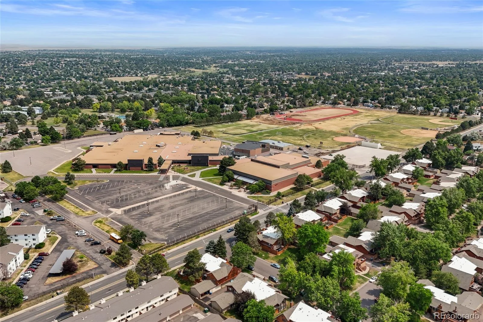 1251 S Sable Boulevard Aurora CO 80012 | MLS #REC7186116 07172026231859 1600 26