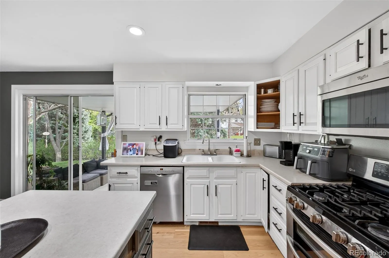 7105 S Hudson Circle Centennial CO 80122 MLS #REC7186243 05222026222252 1600 19