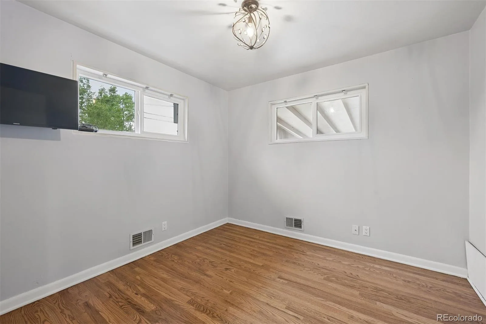 7255 Mariposa Street Denver CO 80221 | MLS #REC7186881 06182026172612 1600 21