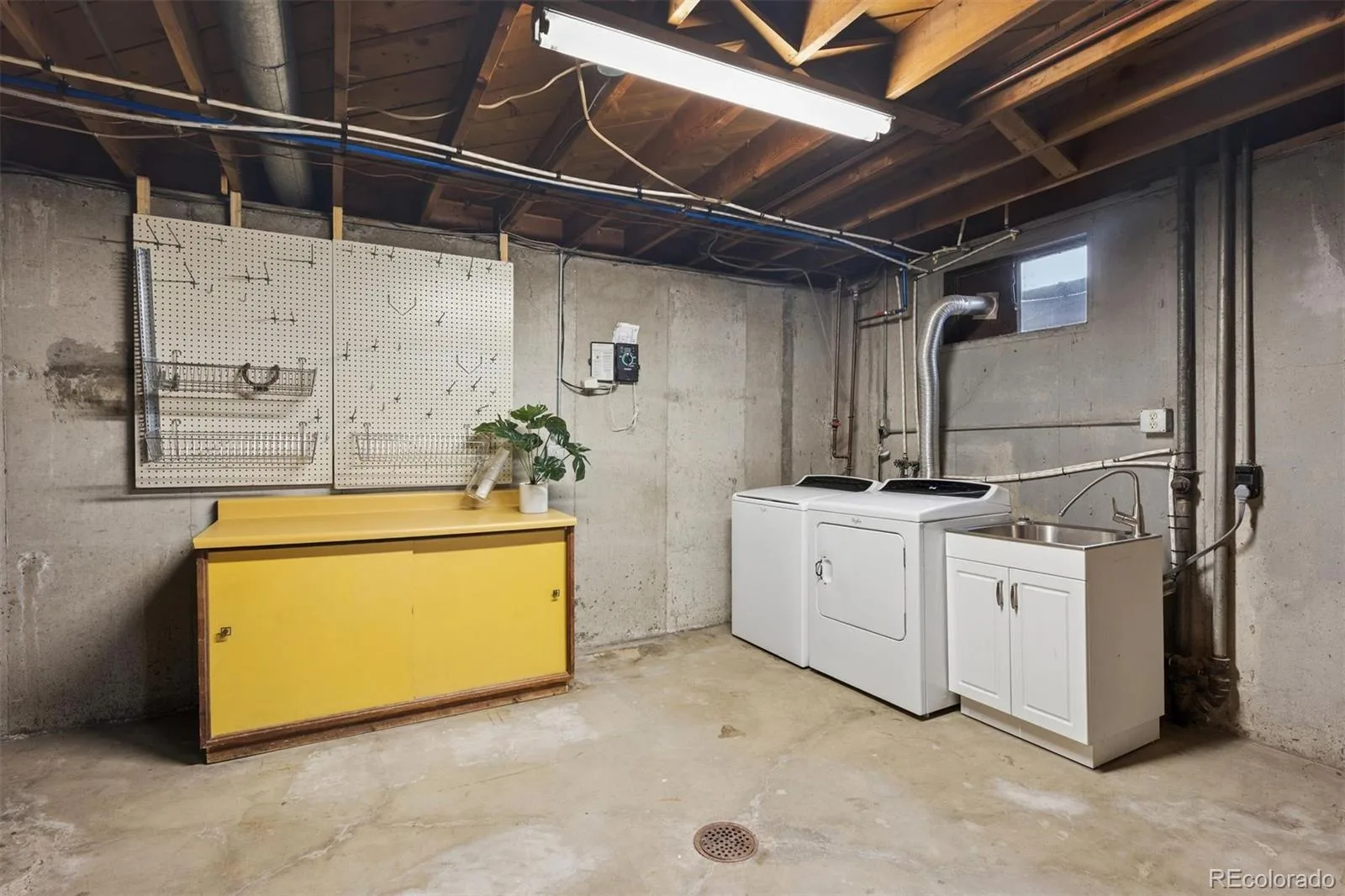 7255 Mariposa Street Denver CO 80221 | MLS #REC7186881 06182026172612 1600 34