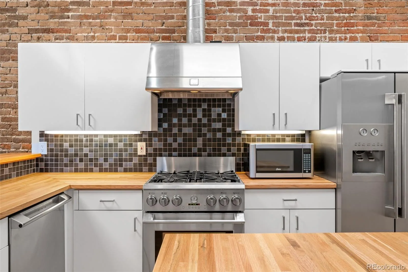 04062026173822 1600 19