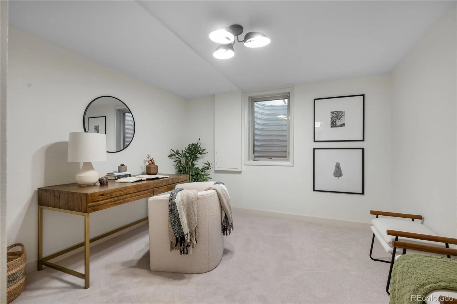3701 S Peach Way Denver CO 80237 | MLS #REC7189336 08222026205813 1600 39