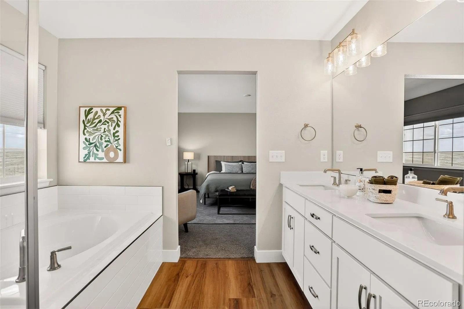 7318 S Yantley Way Aurora CO 80016 MLS #REC7189537 05122026012457 1600 20