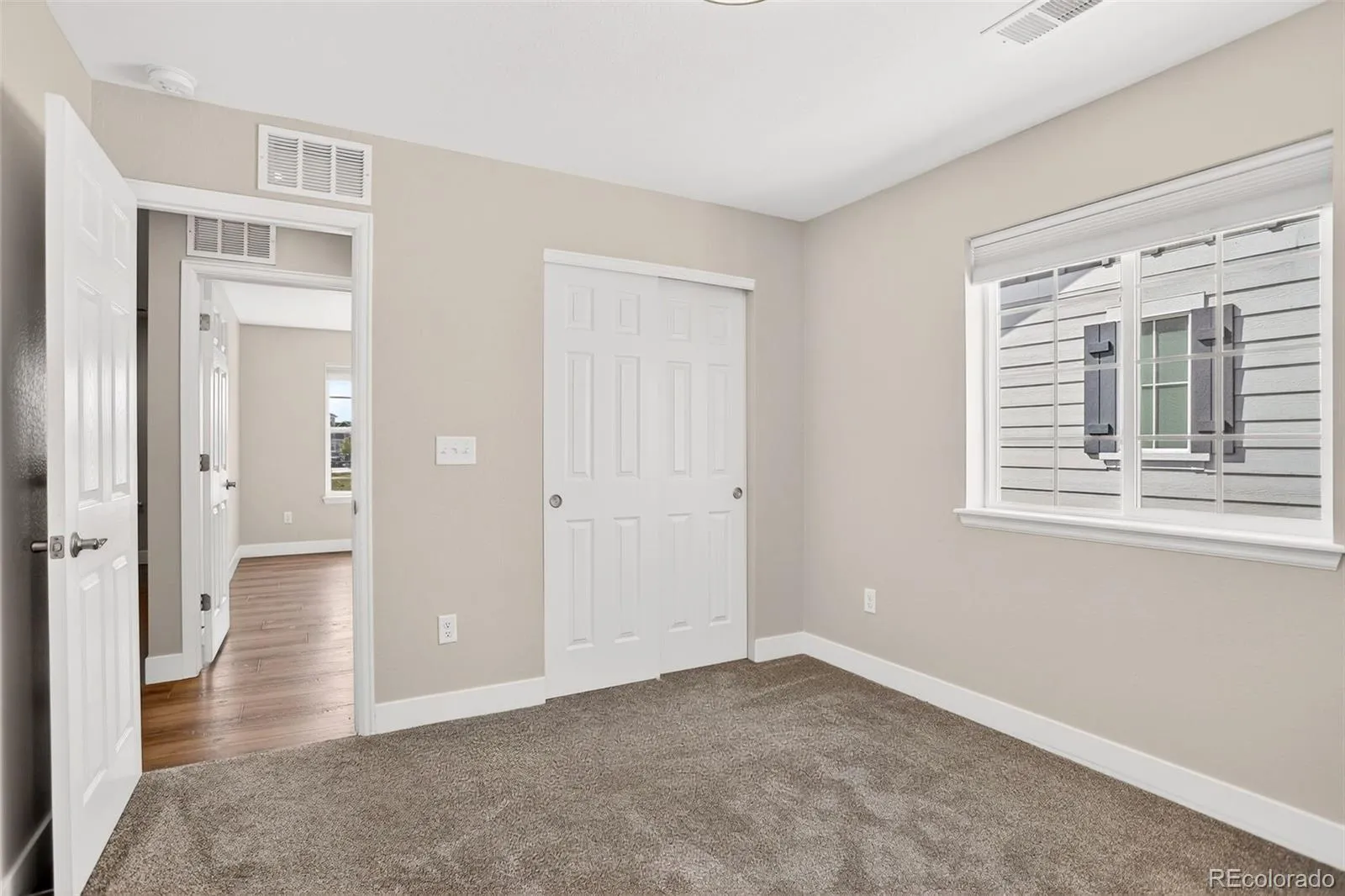 7318 S Yantley Way Aurora CO 80016 MLS #REC7189537 05122026012457 1600 28