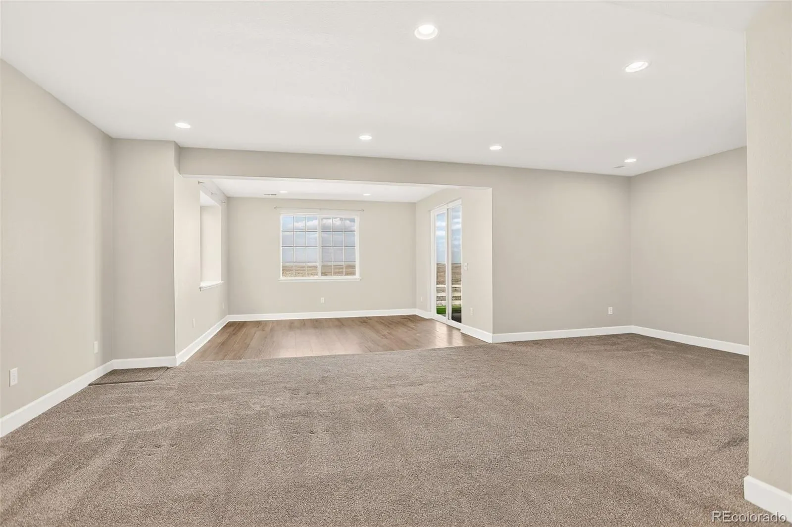 7318 S Yantley Way Aurora CO 80016 MLS #REC7189537 05122026012457 1600 31