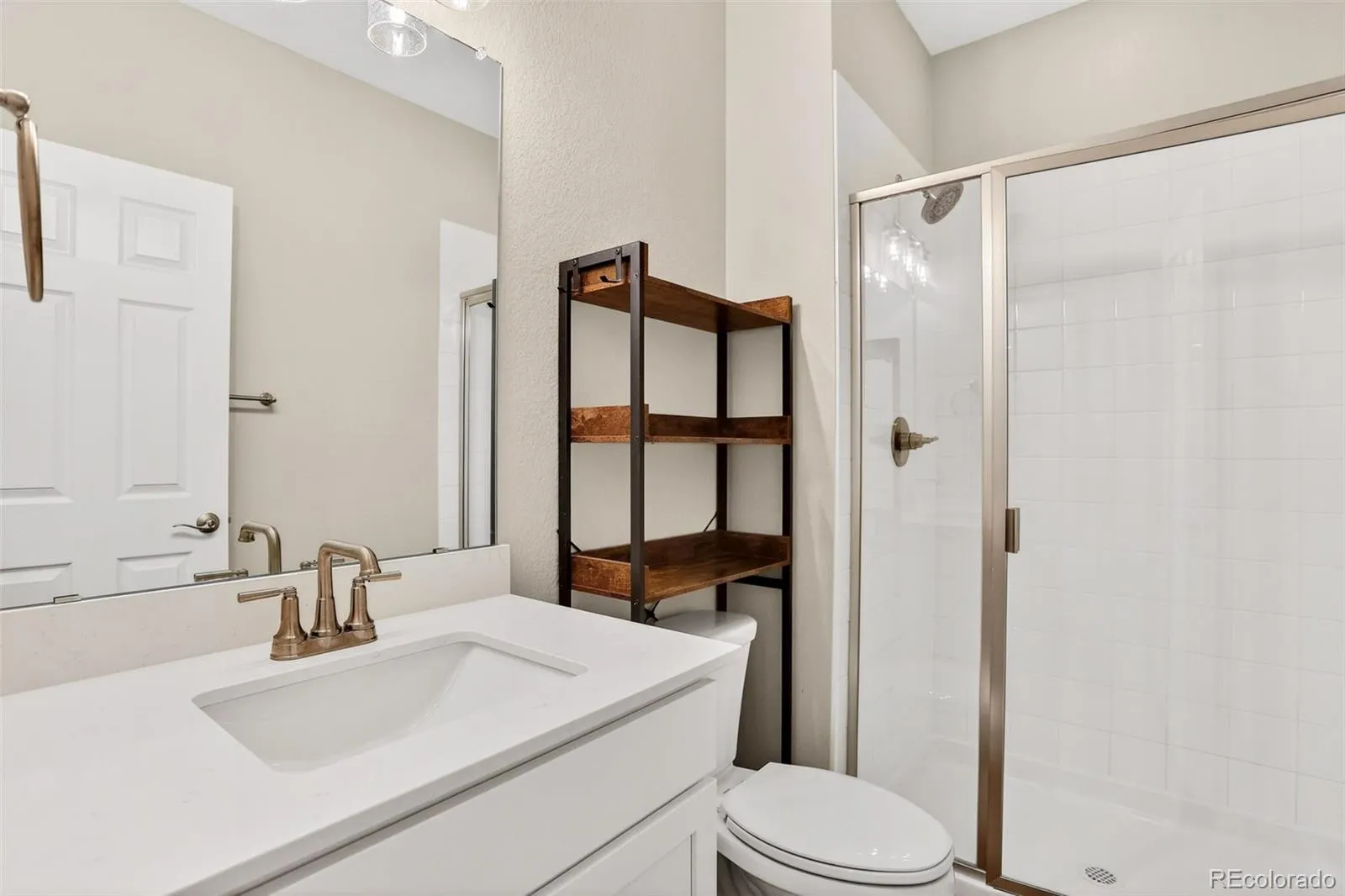 7318 S Yantley Way Aurora CO 80016 MLS #REC7189537 05122026012457 1600 37