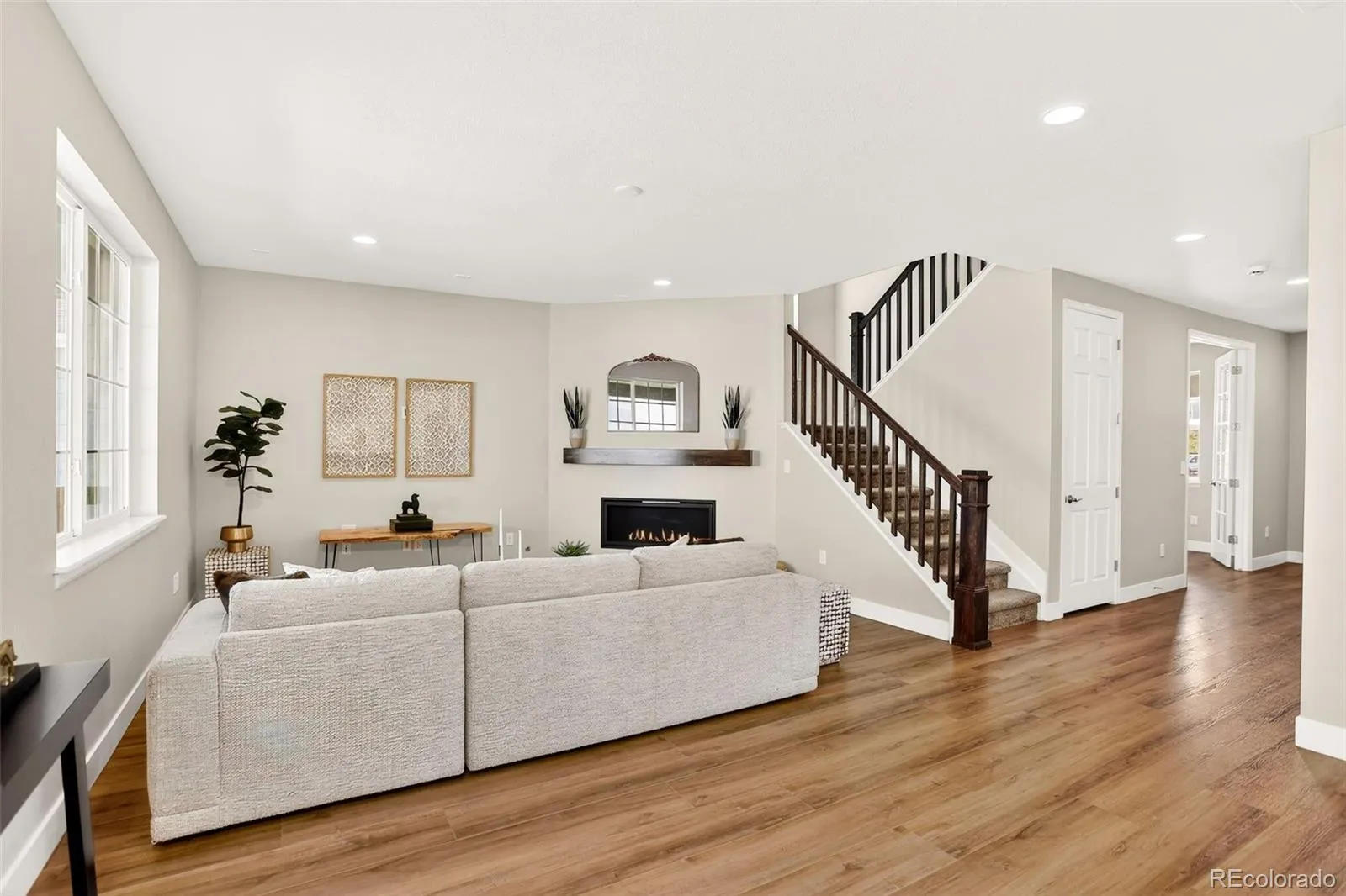 7318 S Yantley Way Aurora CO 80016 MLS #REC7189537 05122026012457 1600 9