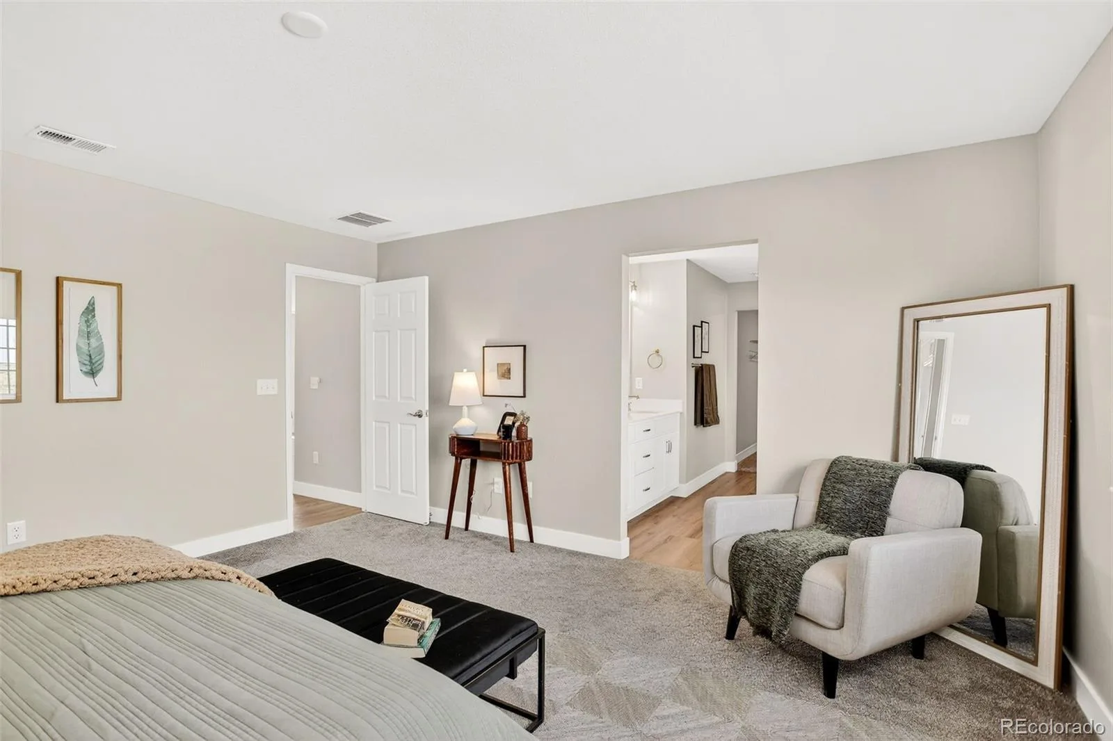 7318 S Yantley Way Aurora CO 80016 | MLS #REC7189537 09222026195728 1600 17