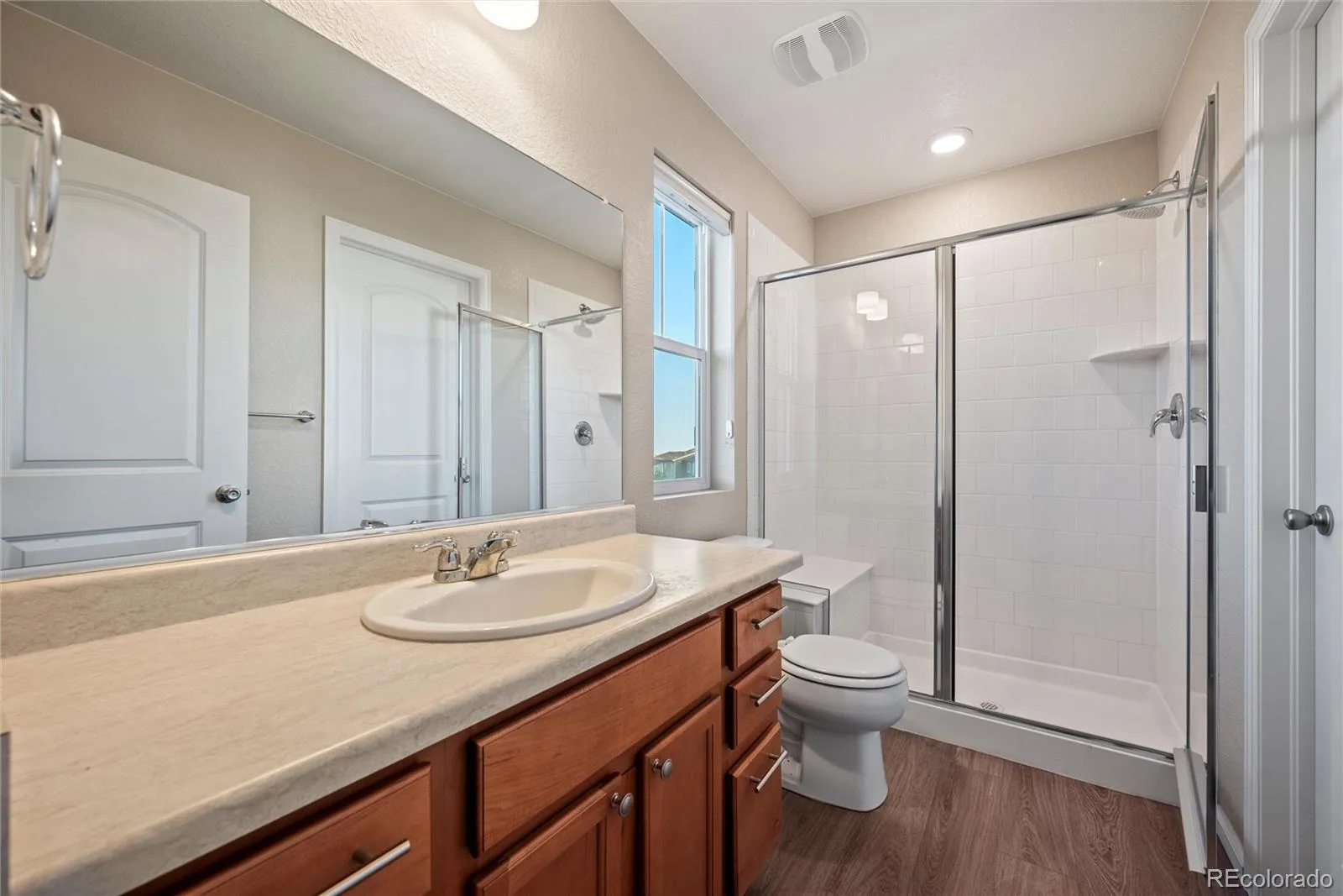 13711 Ash Circle Brighton CO 80602 | MLS #REC7191393 07162026170635 1600 18