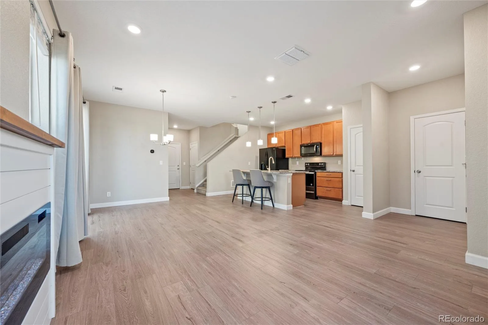 13711 Ash Circle Brighton CO 80602 | MLS #REC7191393 07162026170635 1600 4
