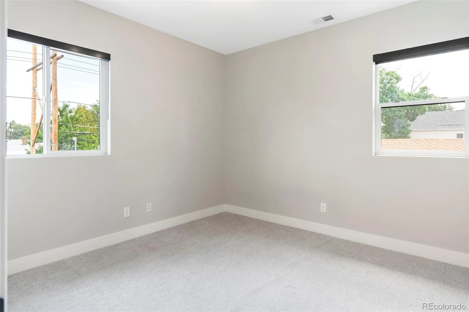 2702 S Bannock Street Englewood CO 80110 | MLS #REC7191582 08182026012245 1600 24