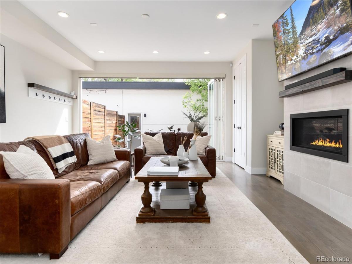 3002 S Elati Street Englewood CO 80110 | MLS #REC7193172 MLS #REC7193172 image #0