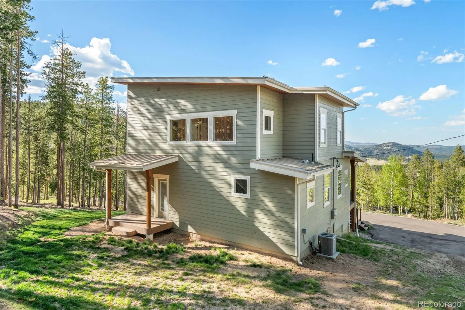 6783 Snowshoe Trail Evergreen CO 80439 | MLS #REC7193284 05162026041313 1600 41