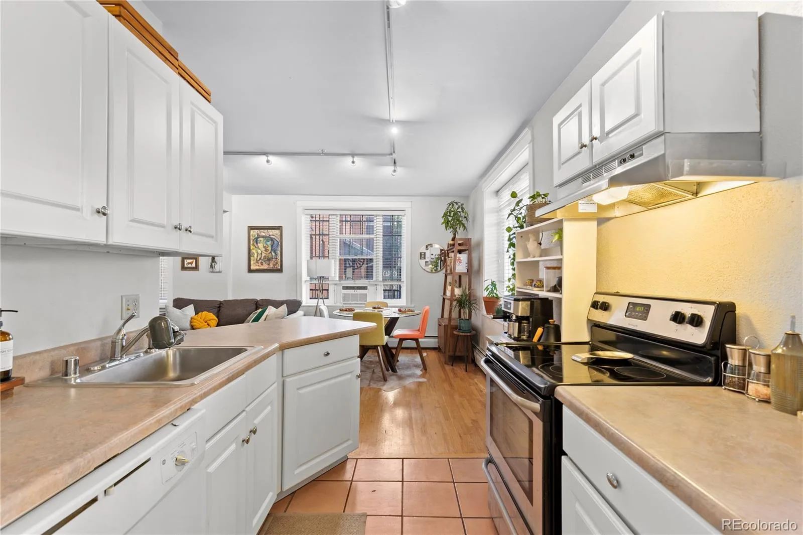 325 E 18th Avenue #107 Denver CO 80203 MLS #REC7193499 06042026142651 1600 13