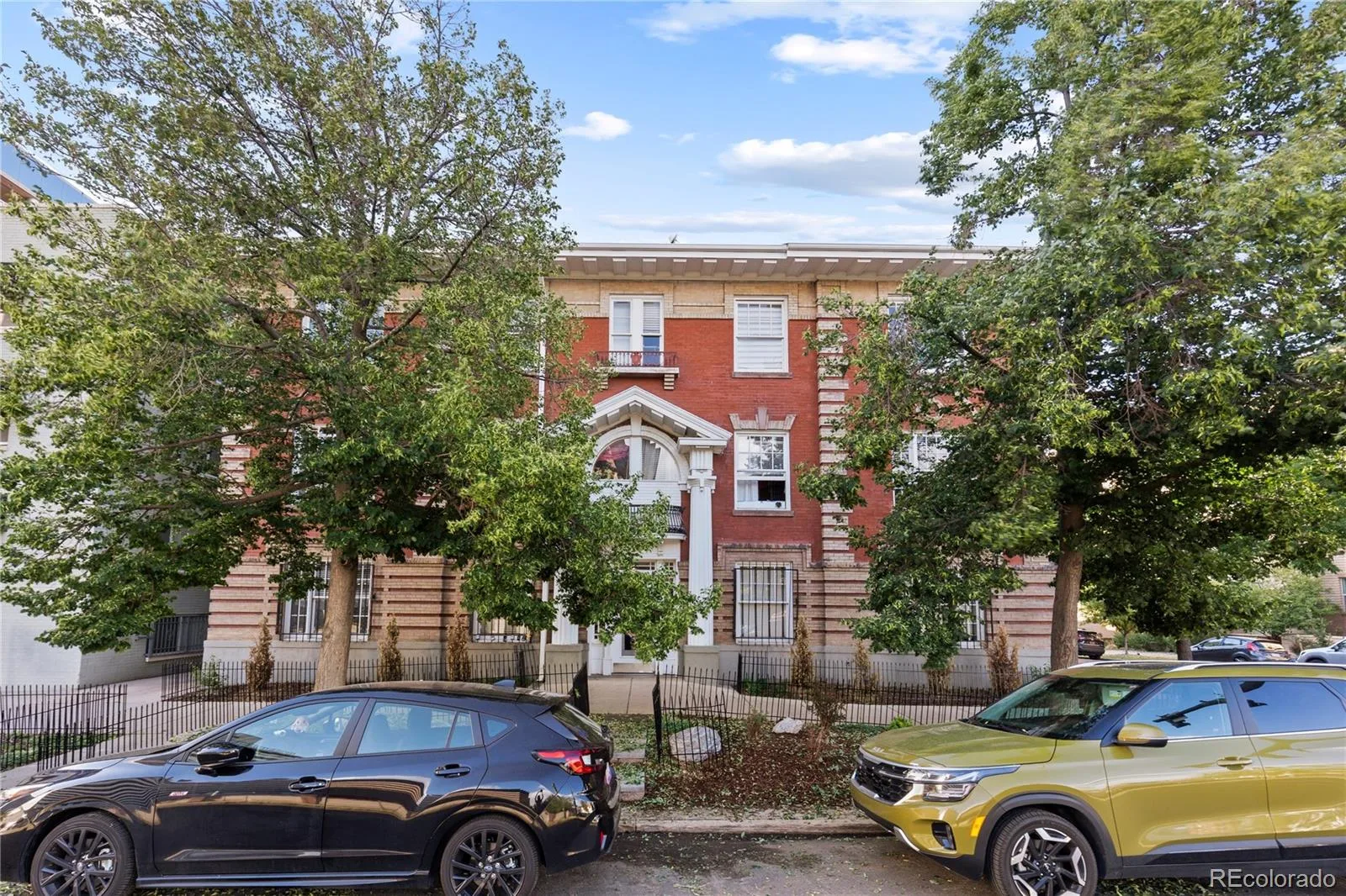 325 E 18th Avenue #107 Denver CO 80203 MLS #REC7193499 06042026142651 1600 23