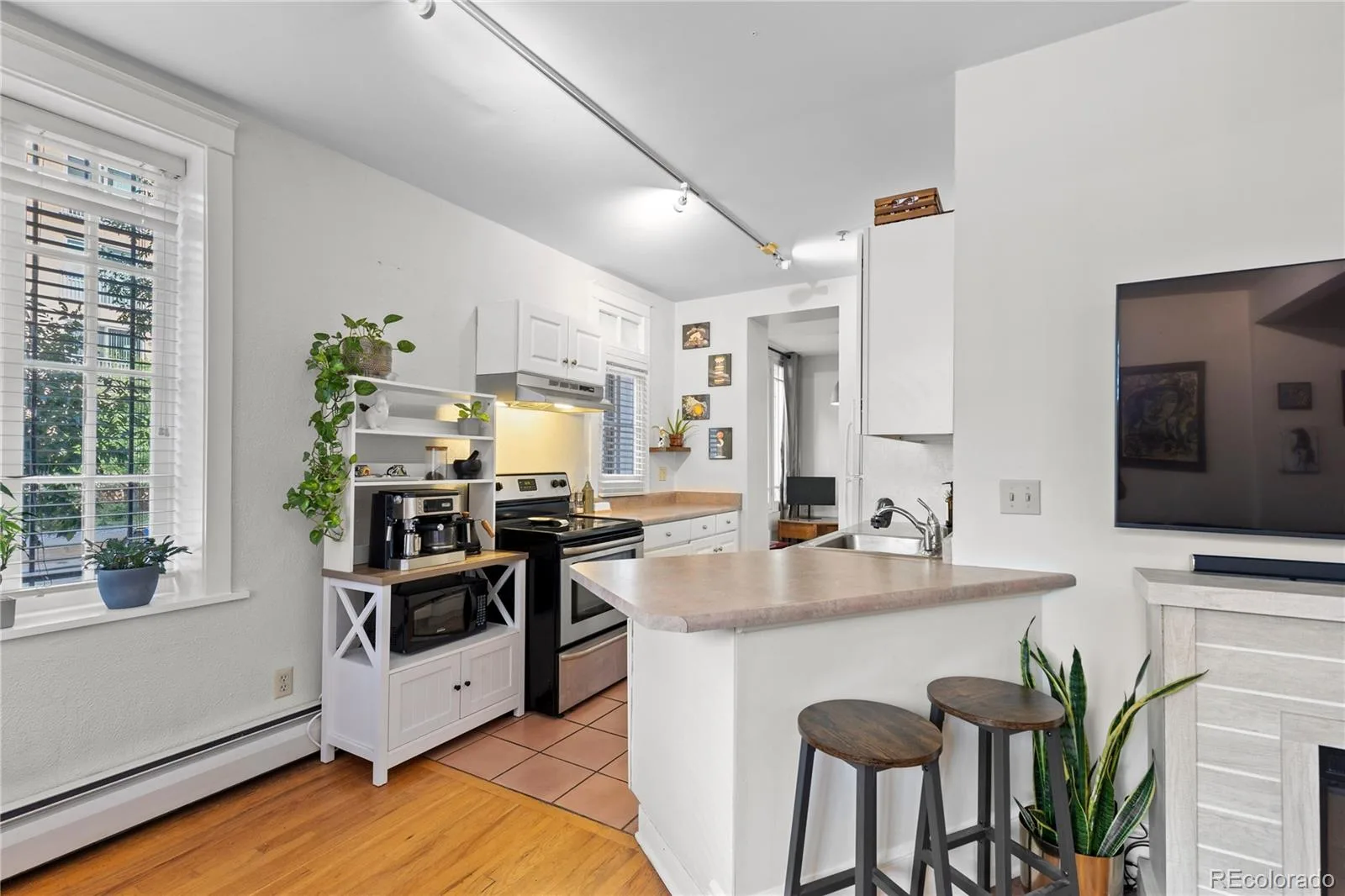 325 E 18th Avenue #107 Denver CO 80203 MLS #REC7193499 06042026142651 1600 9