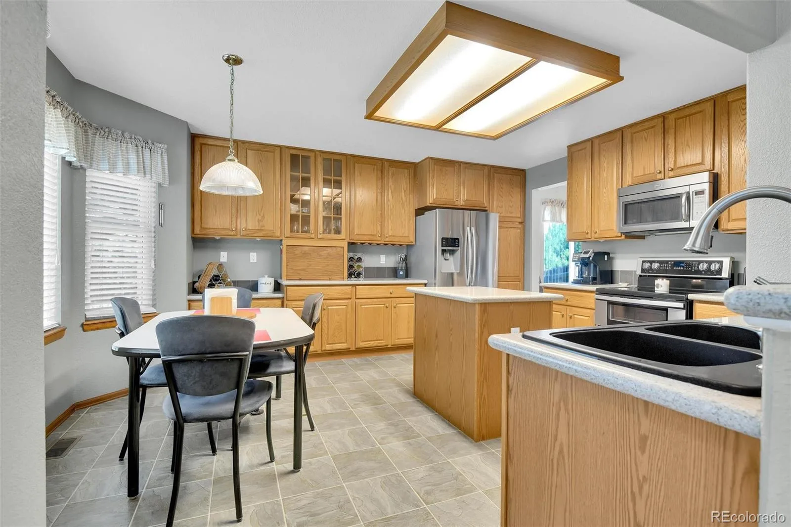 6690 W 98th Place Broomfield CO 80021 MLS #REC7197023 06102026193725 1600 5
