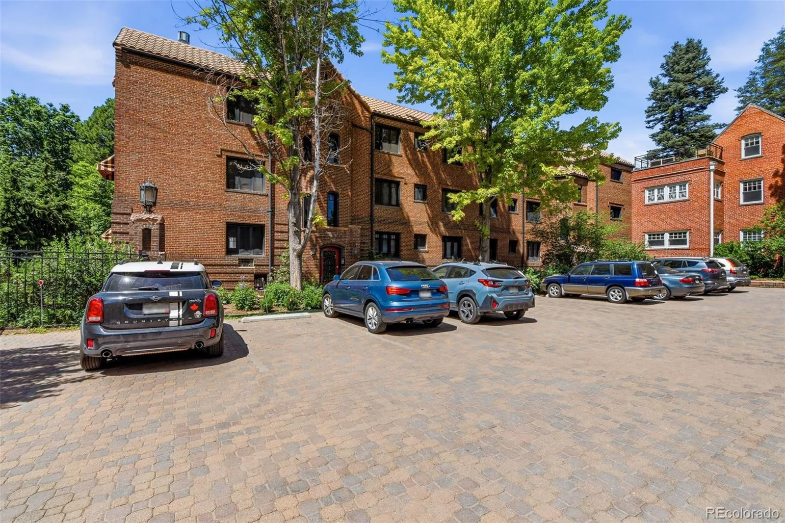 820 N Humboldt Street #3 Denver CO 80218 MLS #REC7198600 06242026223951 1600 33