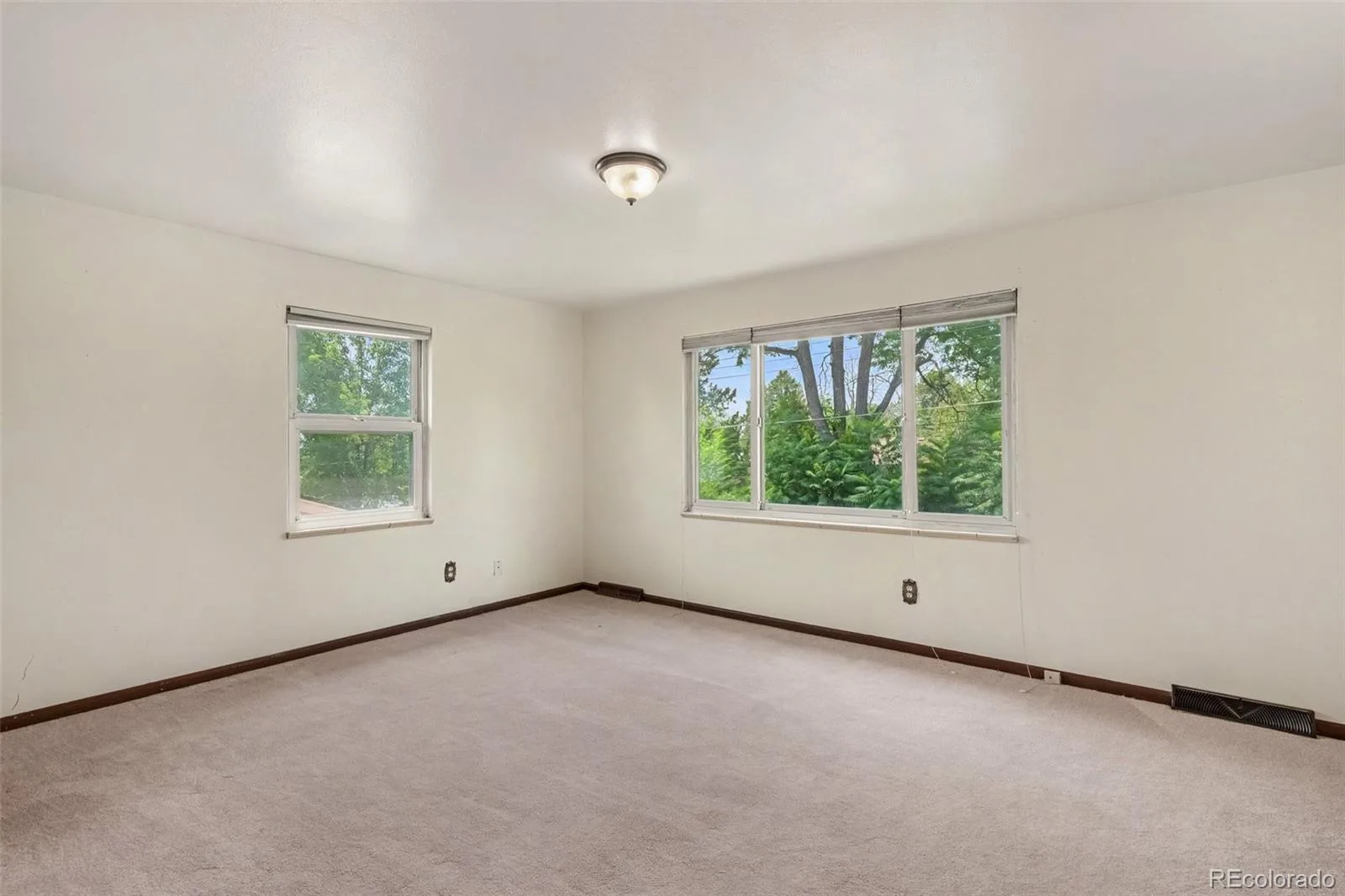 2775 S Meade Street Denver CO 80236 | MLS #REC7200453 08072026195309 1600 19