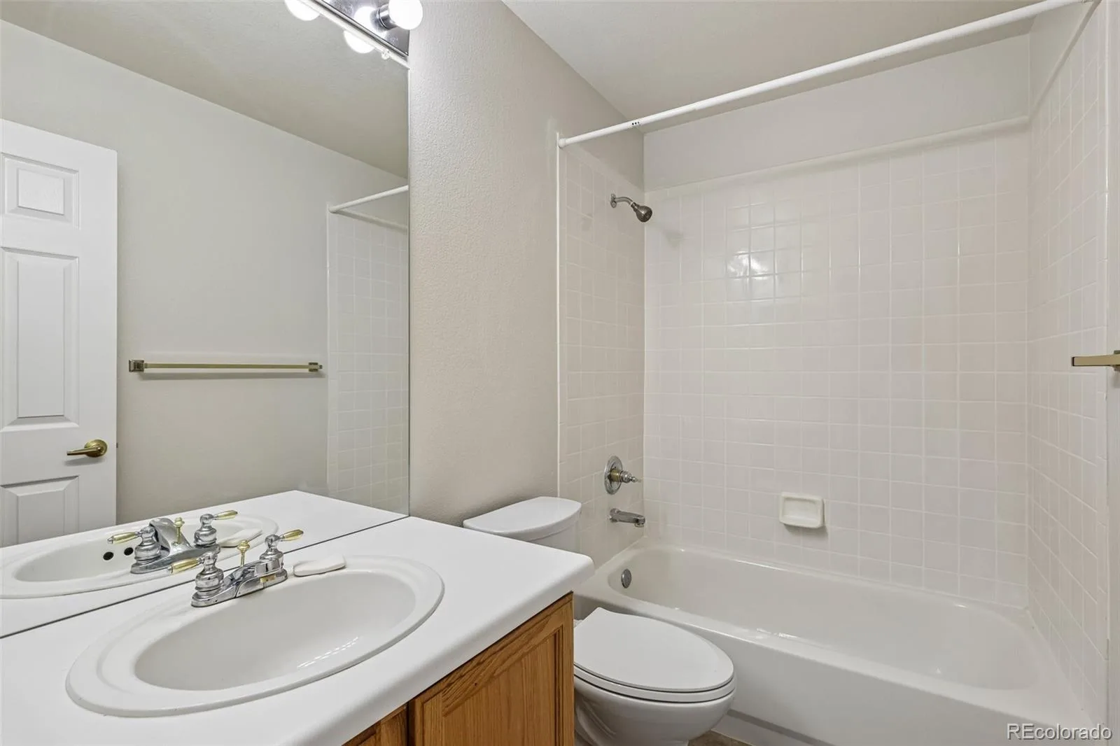 4044 E Geddes Circle Centennial CO 80122 | MLS #REC7201097 07082026224318 1600 18