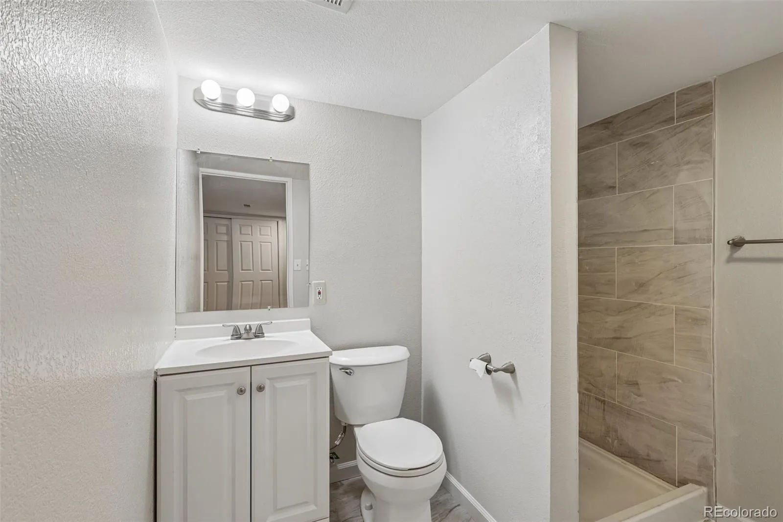 4044 E Geddes Circle Centennial CO 80122 | MLS #REC7201097 07082026224318 1600 28