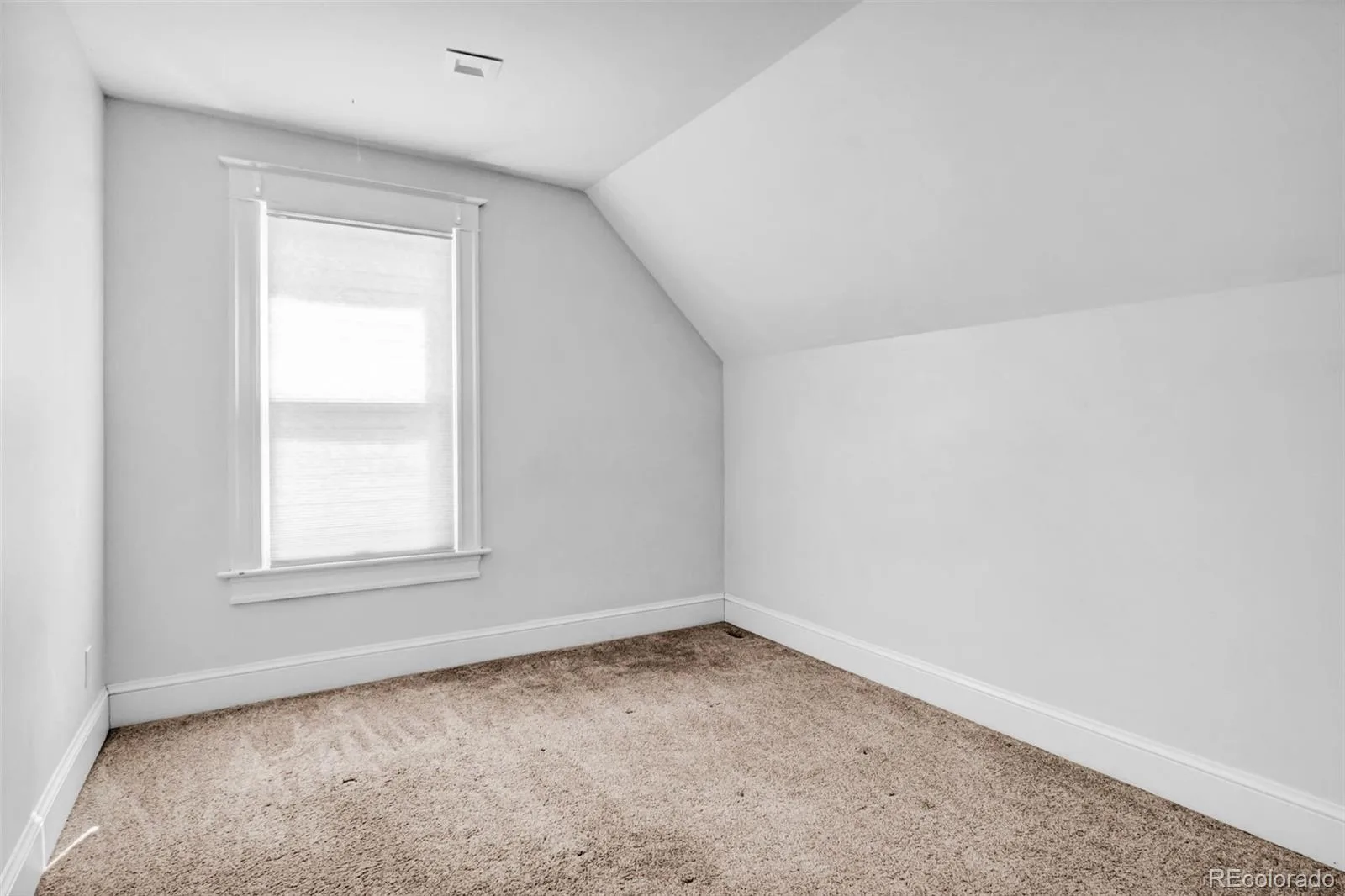 960 N Downing Street Denver CO 80218 | MLS #REC7202032 08142026185115 1600 34