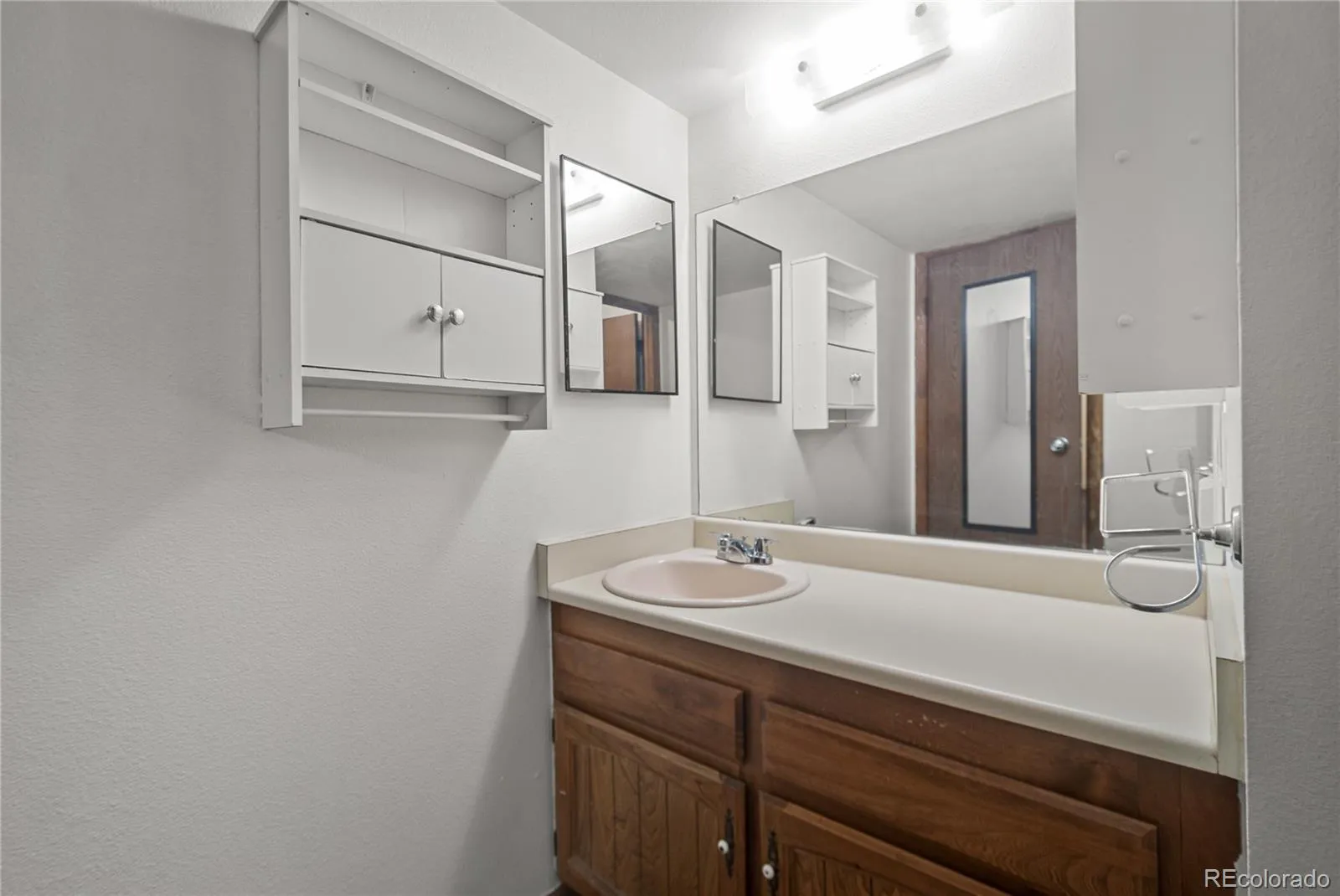 14216 E 1st Drive #C03 Aurora CO 80011 MLS #REC7204195 04232026222100 1600 9