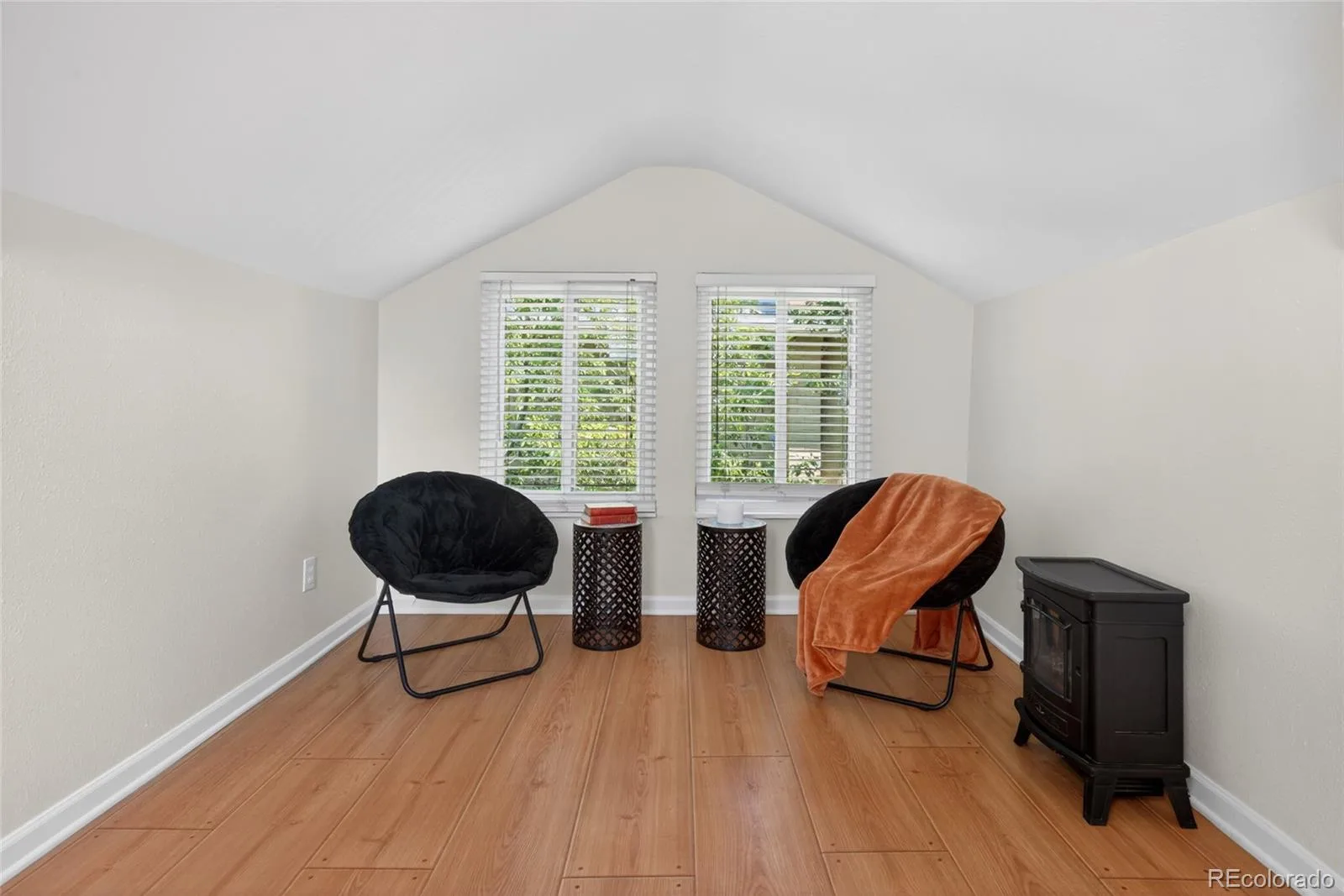1380 Poplar Street Denver CO 80220 MLS #REC7204451 06092026204523 1600 32