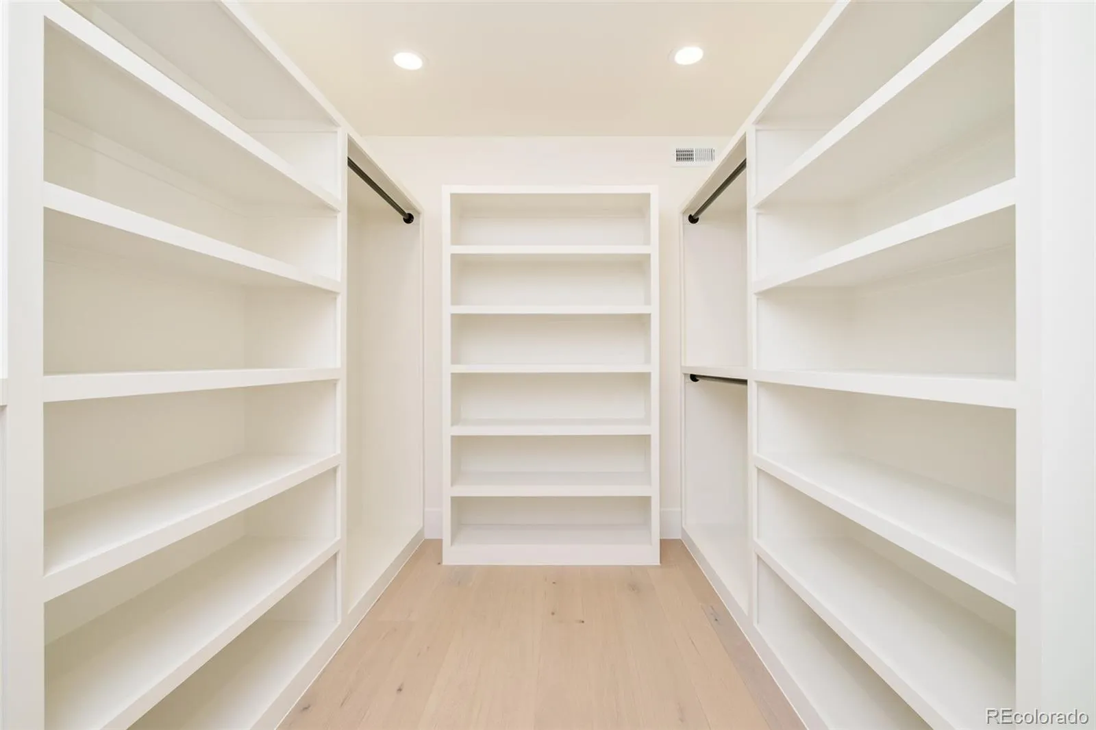 04142026163518 1600 17