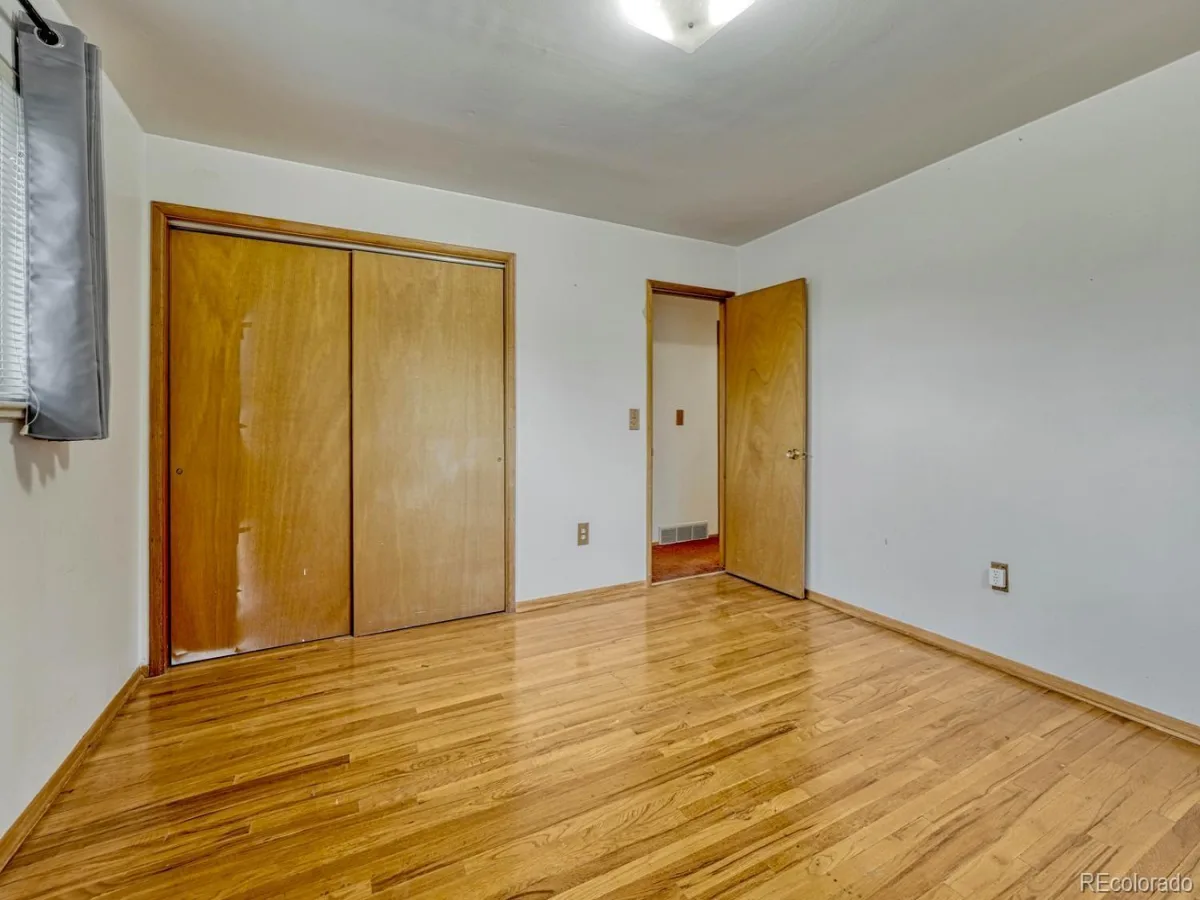 8350 S Ammons Street Littleton CO 80128 | MLS #REC7205969 07062026205911 1200 18