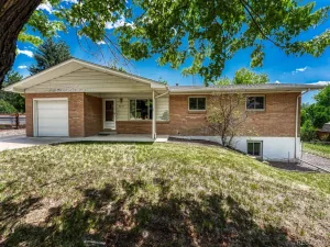 8350 S Ammons Street Littleton CO 80128 | MLS #REC7205969 07062026205911 300 0