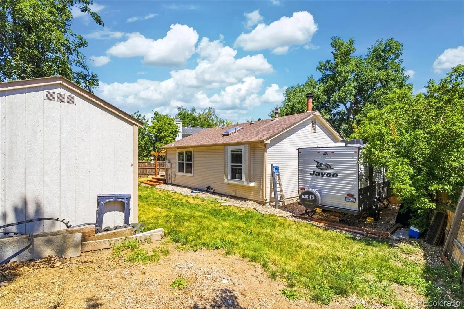 9574 W Elmhurst Place Littleton CO 80128 | MLS #REC7207888 07162026224817 1600 18
